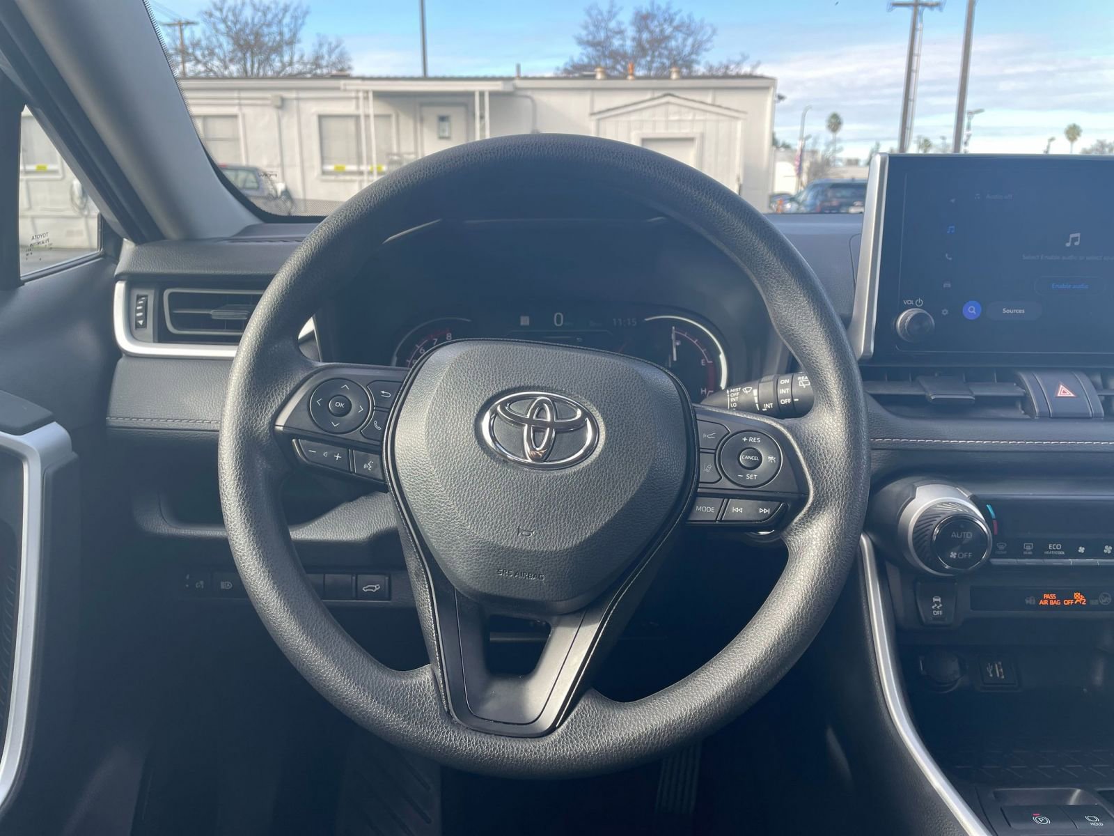 Thumbnail: 2025 Toyota RAV4 - 35