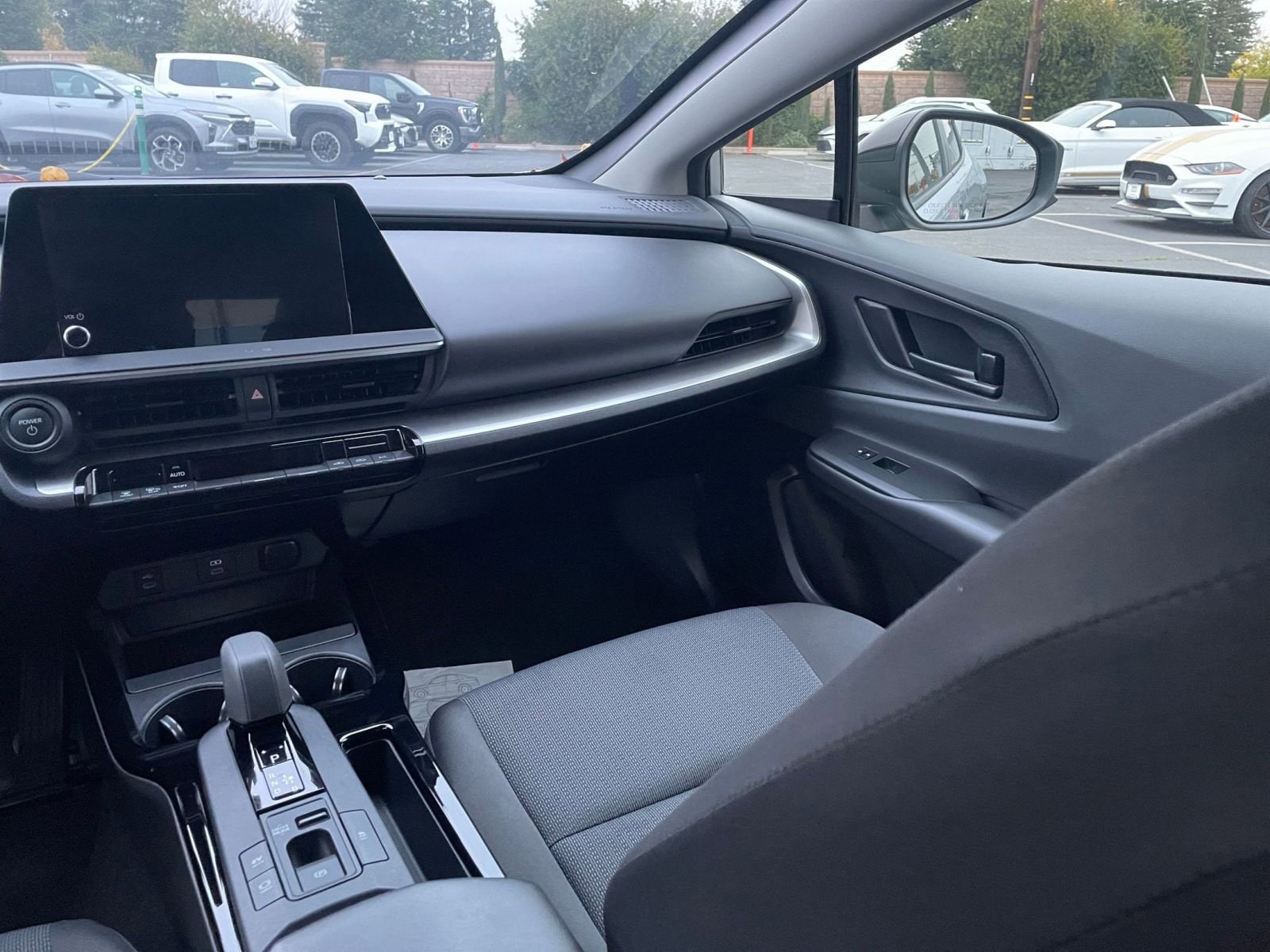 Thumbnail: 2025 Toyota Prius - 35