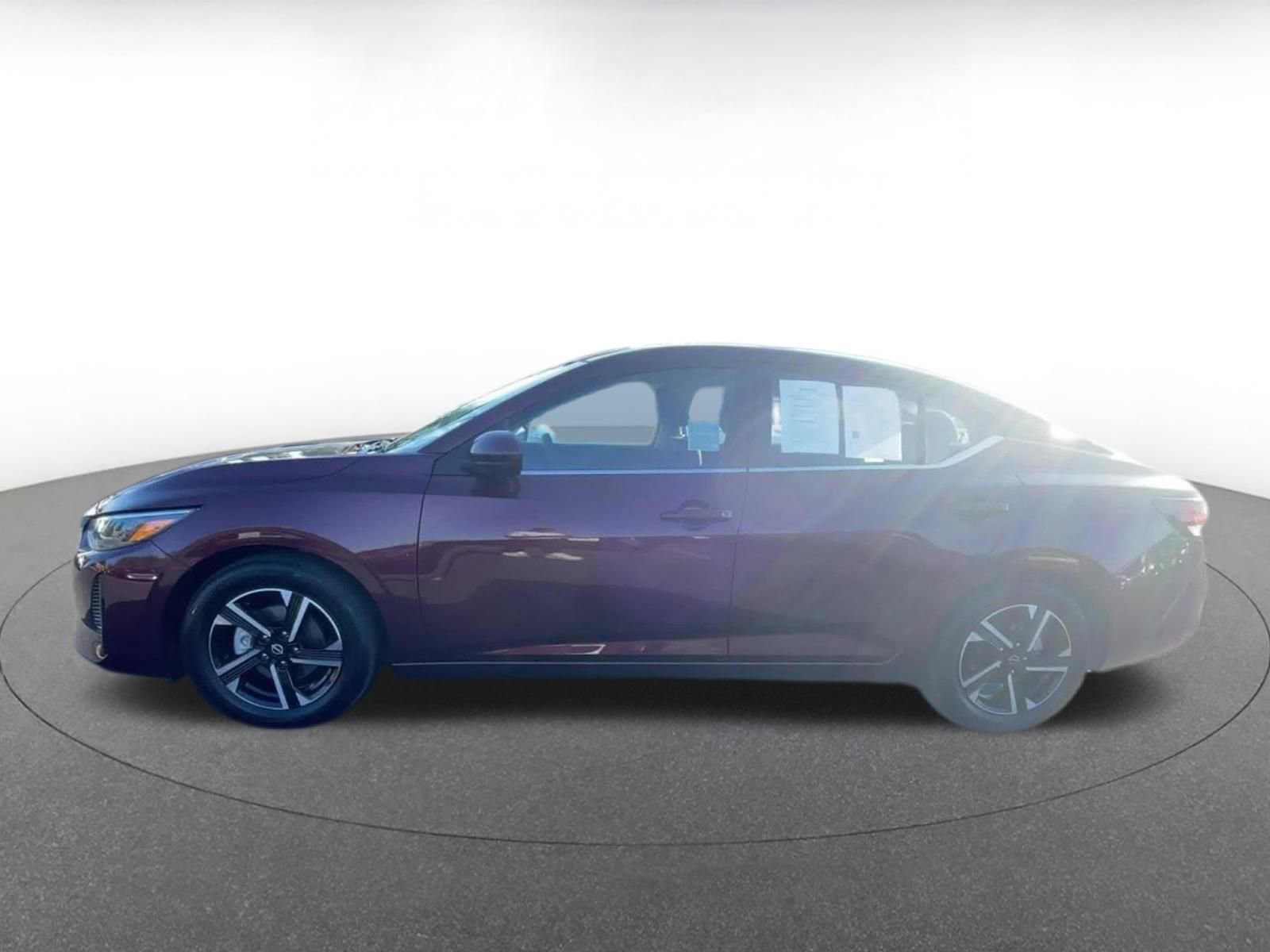 Thumbnail: 2025 Nissan Sentra - 9