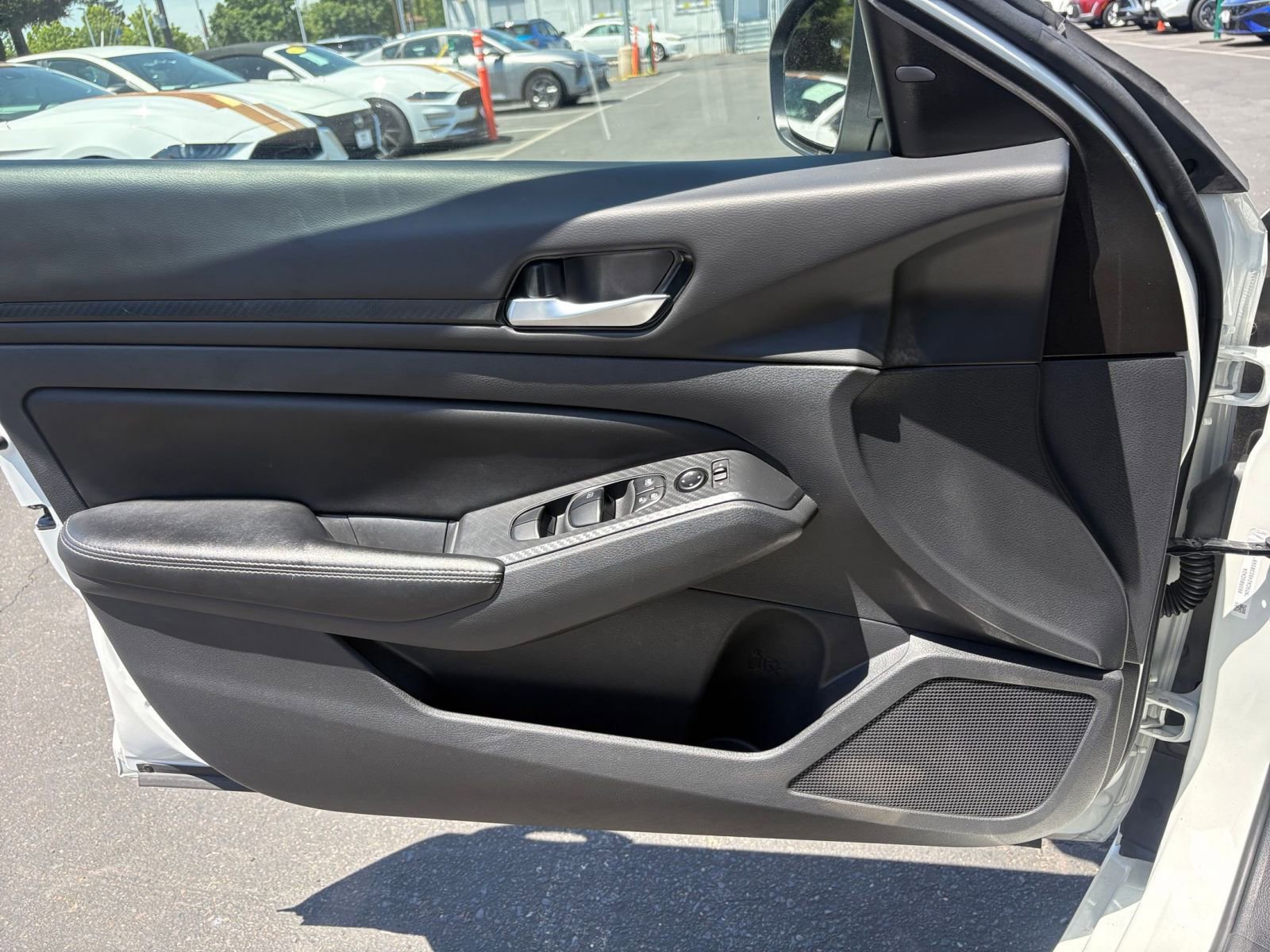 Thumbnail: 2025 Nissan Altima - 18