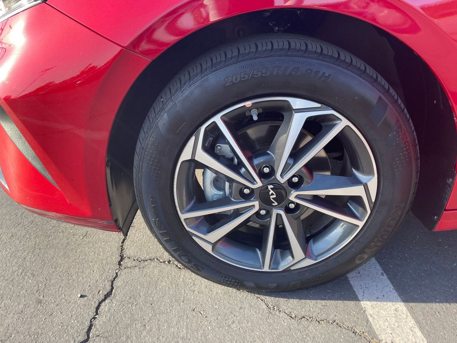Thumbnail: 2024 Kia Forte - 27