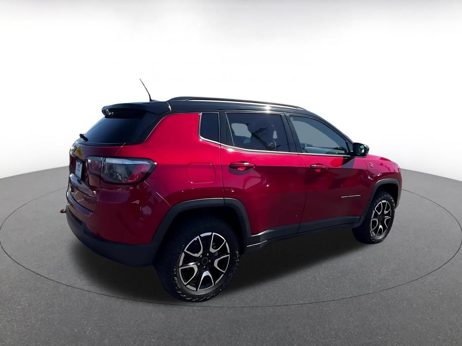 Thumbnail: 2025 Jeep Compass - 14