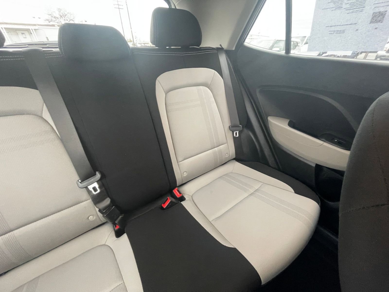 Thumbnail: 2025 Hyundai Venue - 32