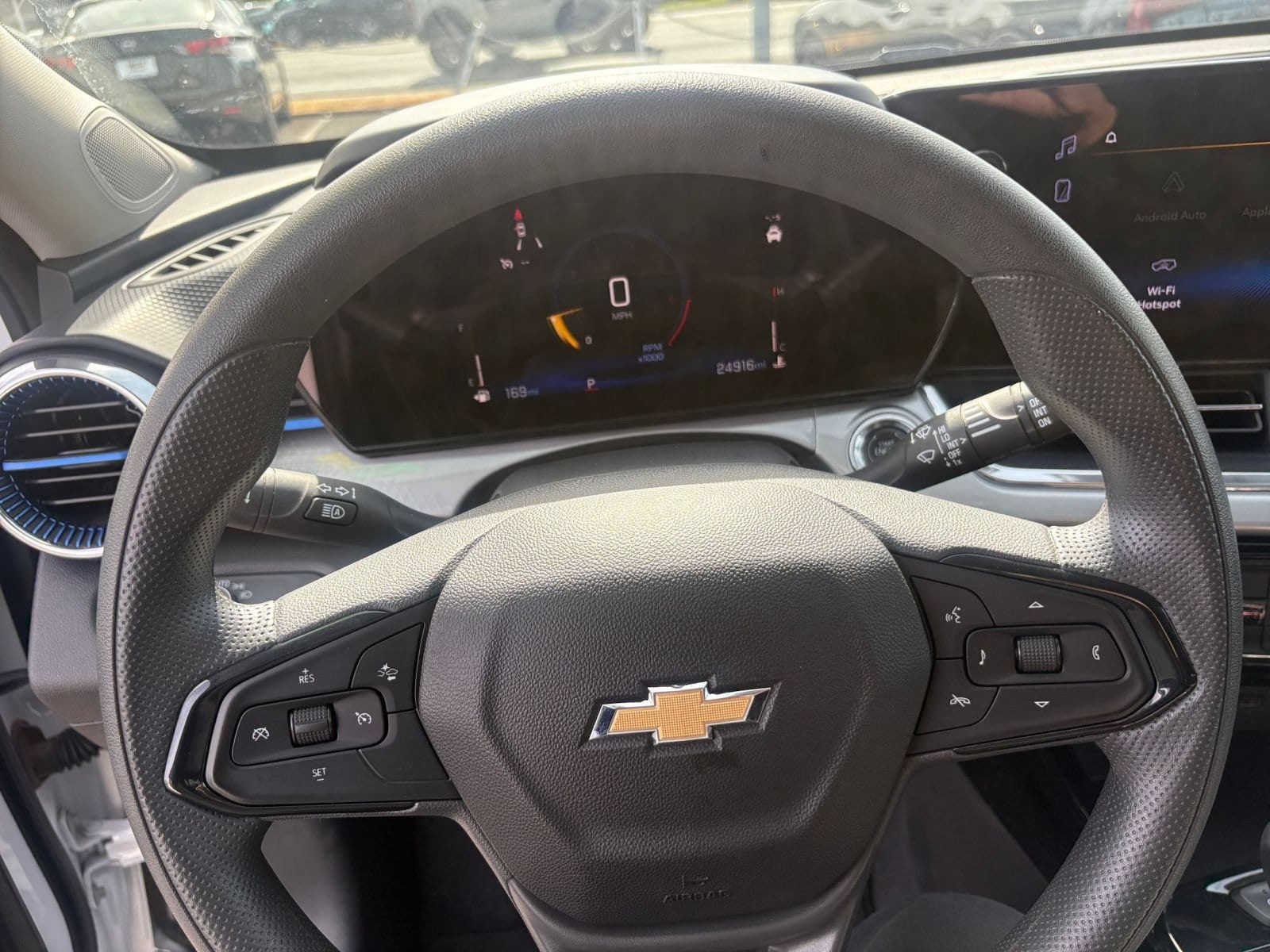 Thumbnail: 2025 Chevrolet Trax - 26
