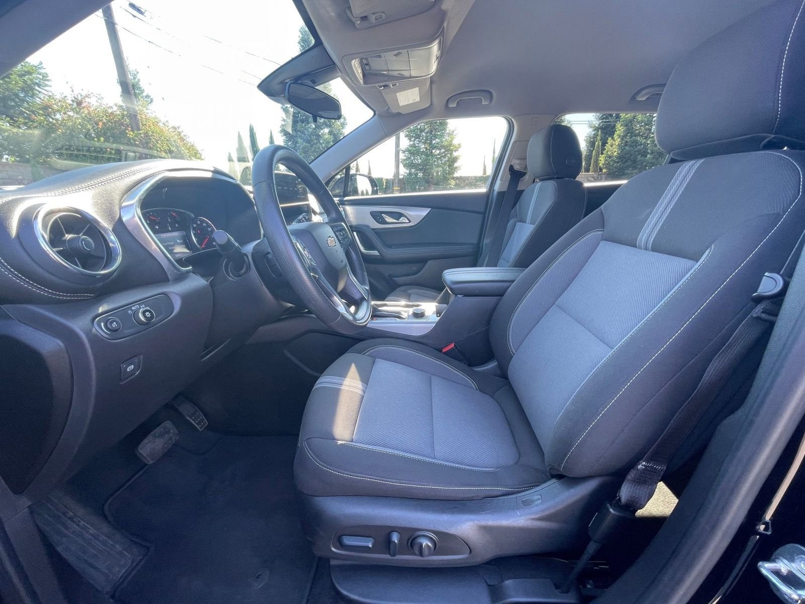 Thumbnail: 2023 Chevrolet Blazer - 27