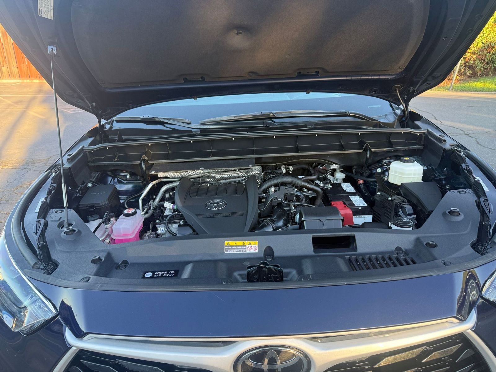 Thumbnail: 2025 Toyota Highlander - 32