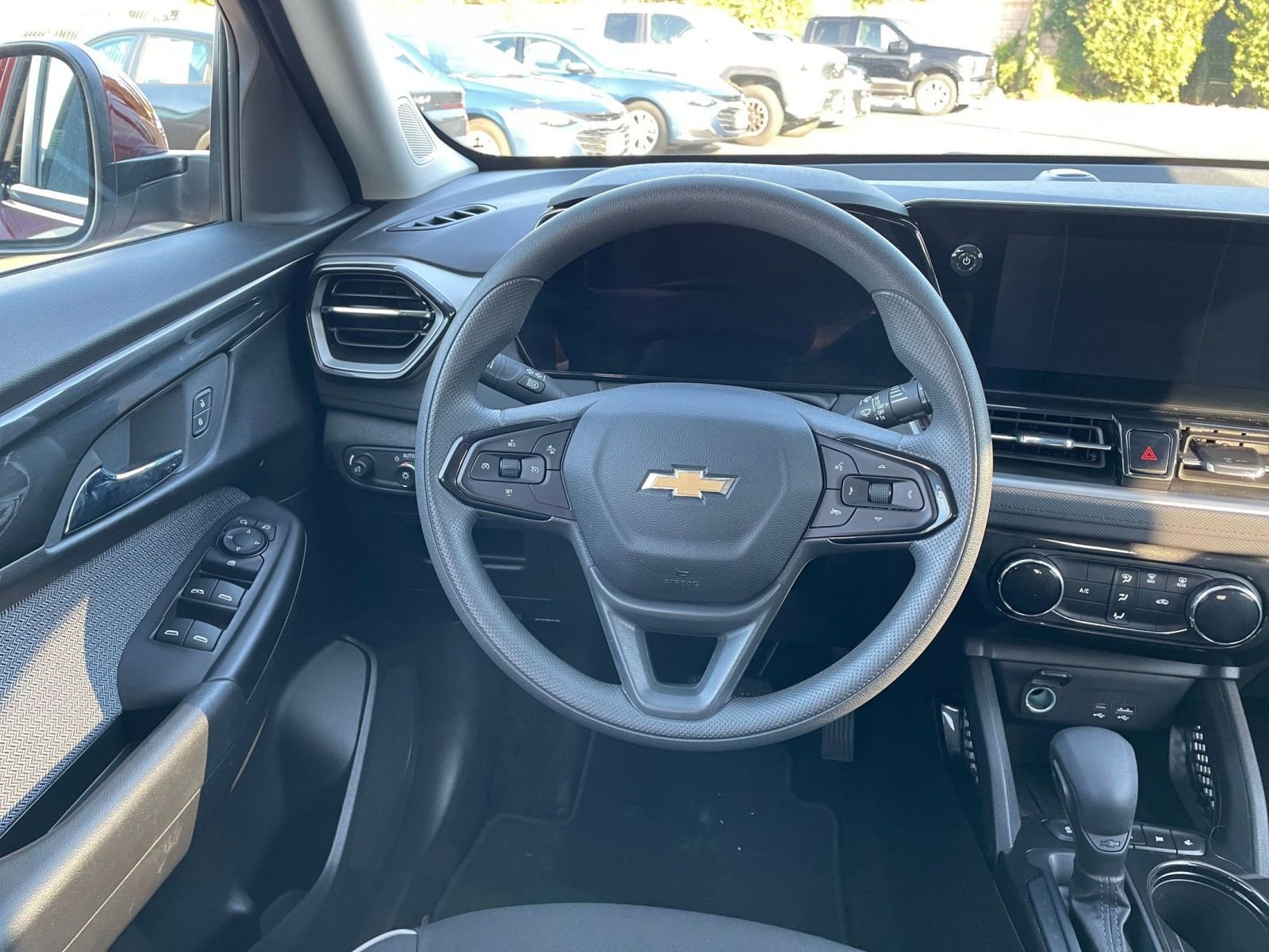 Thumbnail: 2025 Chevrolet TrailBlazer - 28