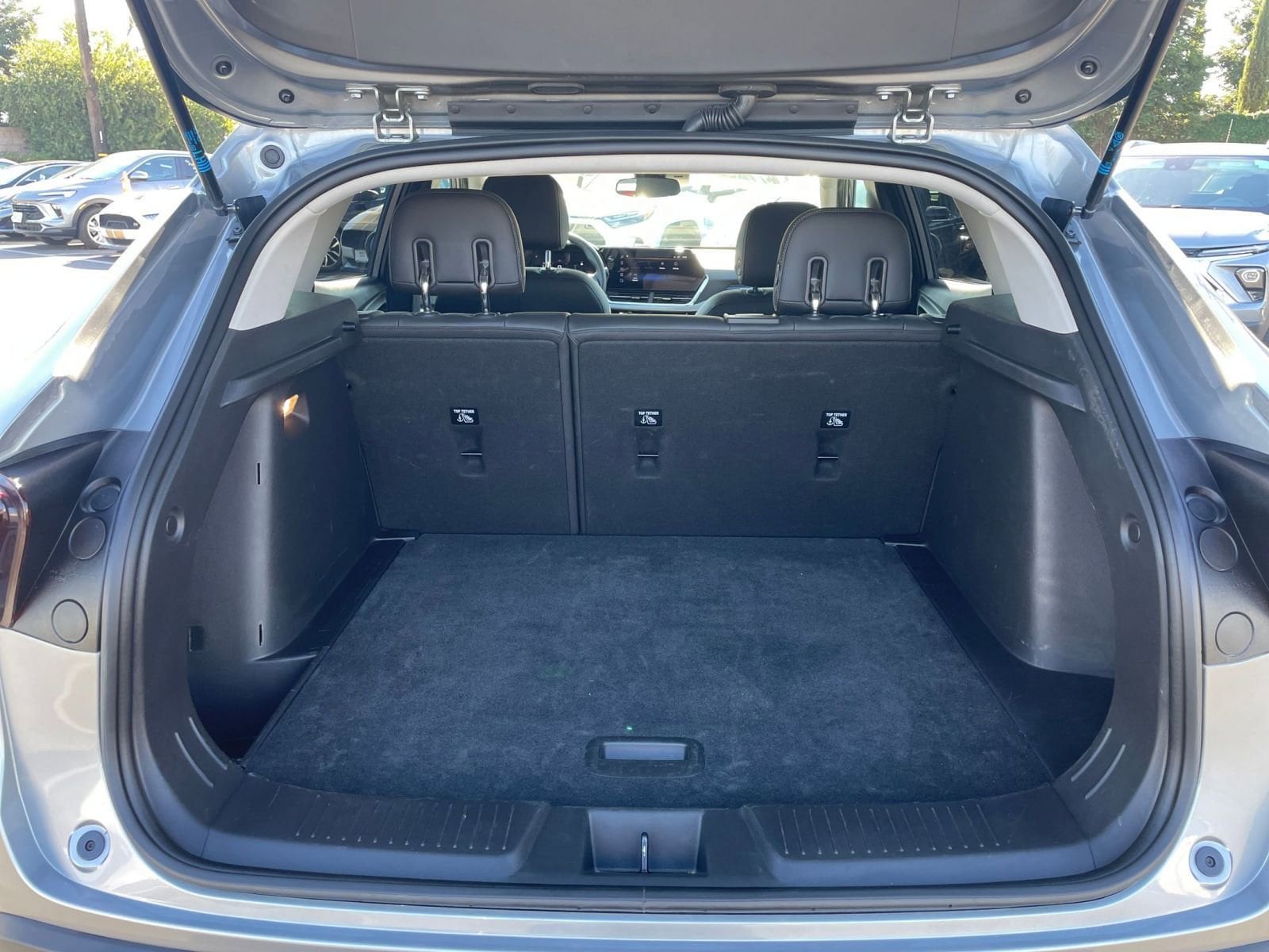 Thumbnail: 2025 Chevrolet Trax - 30