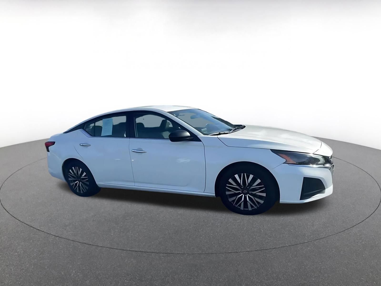 Thumbnail: 2025 Nissan Altima - 2