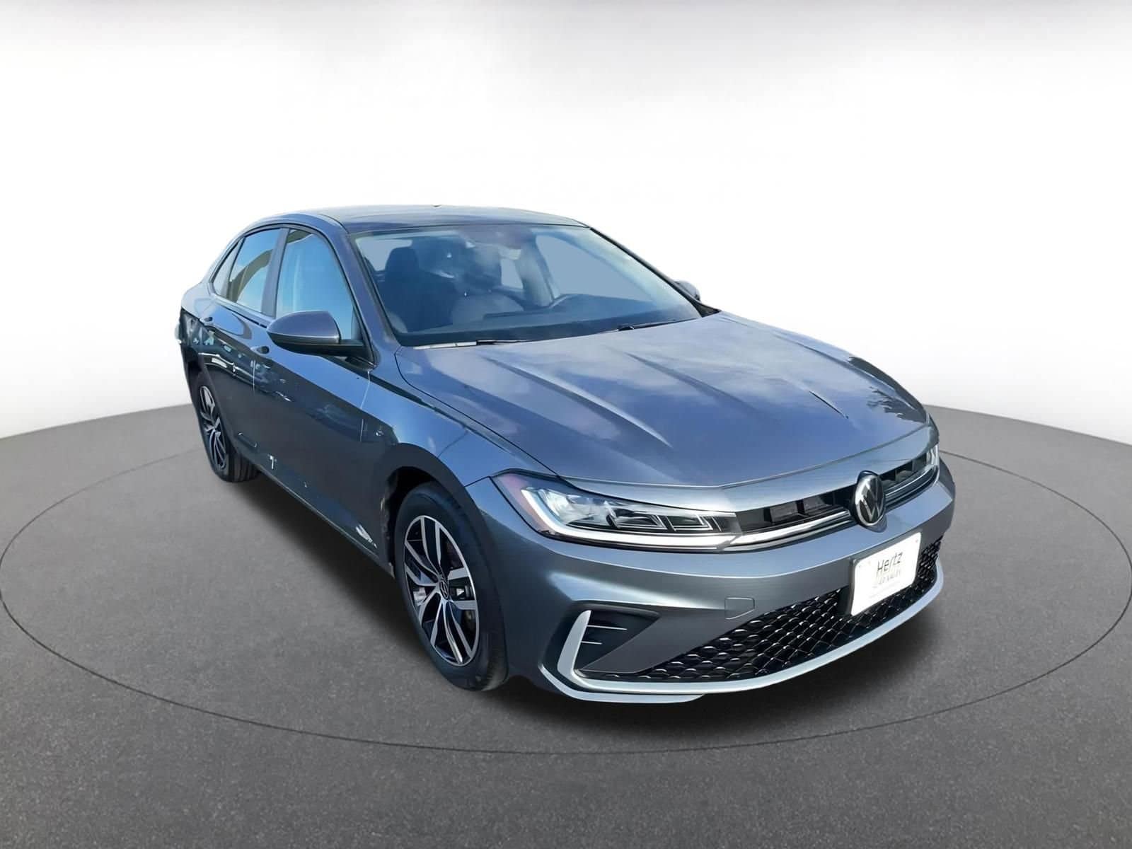 Thumbnail: 2025 Volkswagen Jetta - 3