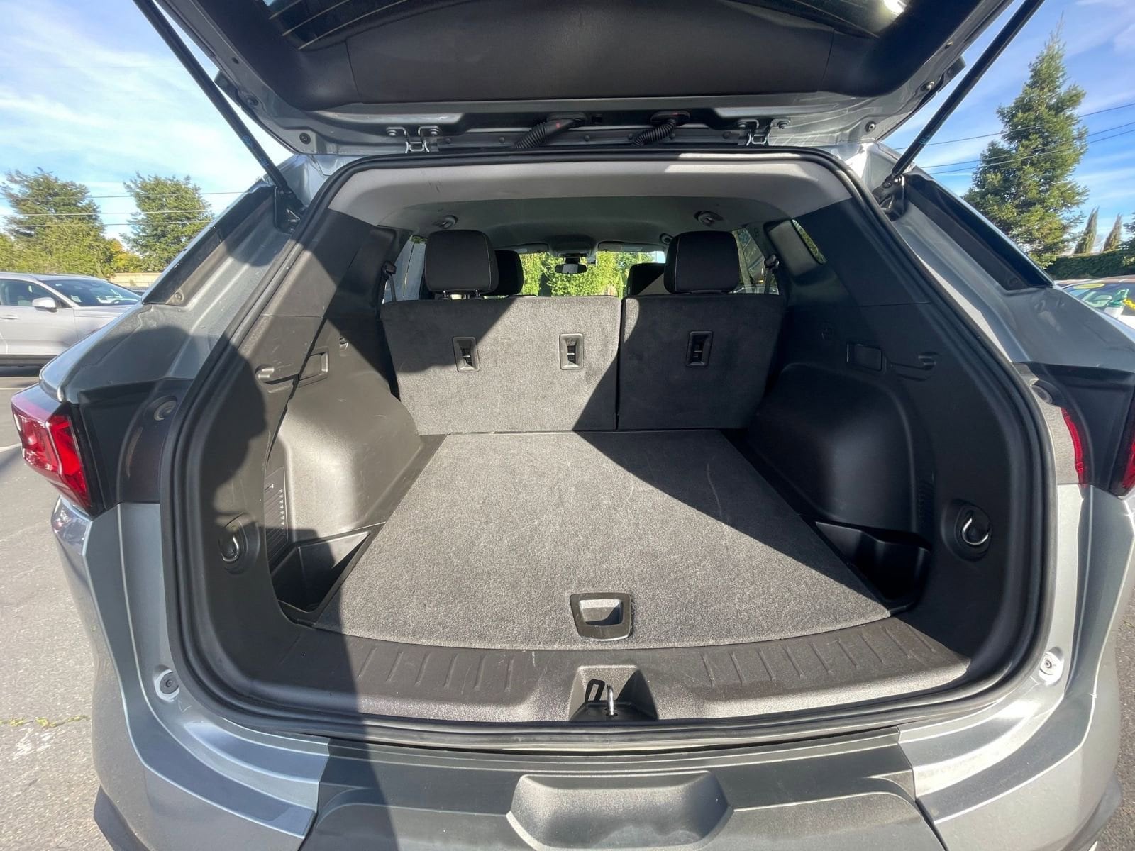 Thumbnail: 2025 Chevrolet Blazer - 25