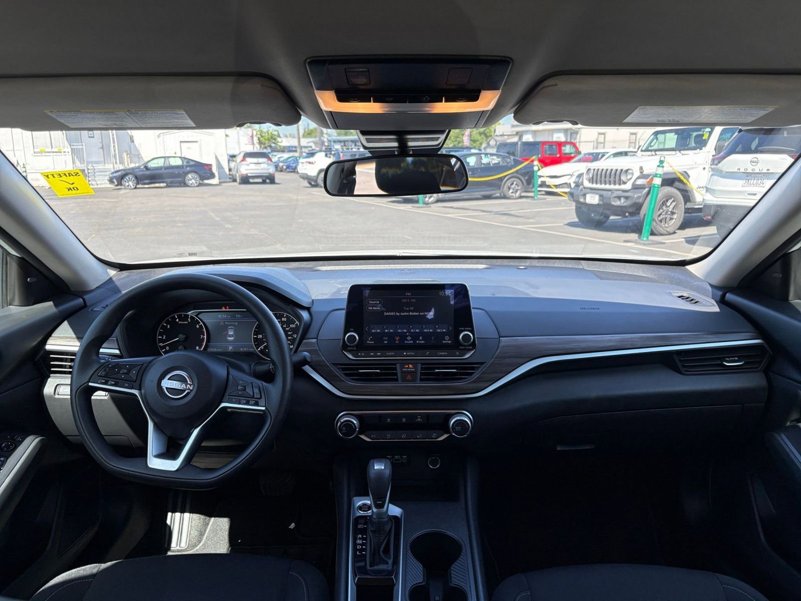 Thumbnail: 2025 Nissan Altima - 34