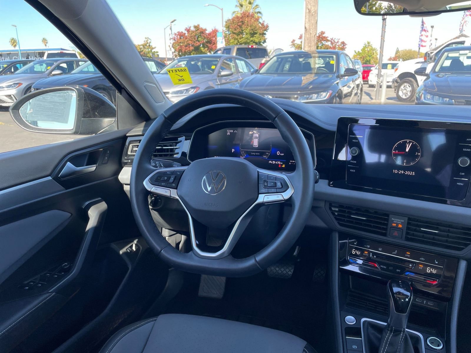 Thumbnail: 2025 Volkswagen Jetta - 34