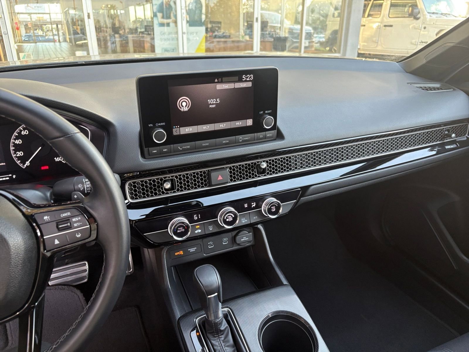 Thumbnail: 2025 Honda Civic - 18