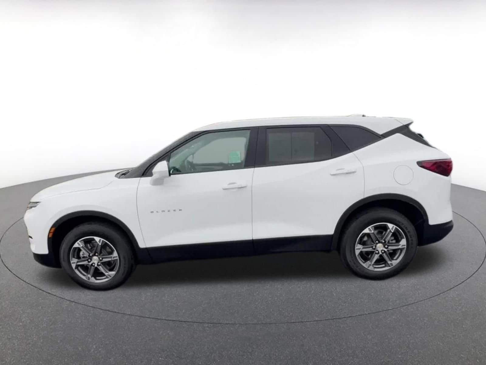 Thumbnail: 2025 Chevrolet Blazer - 9