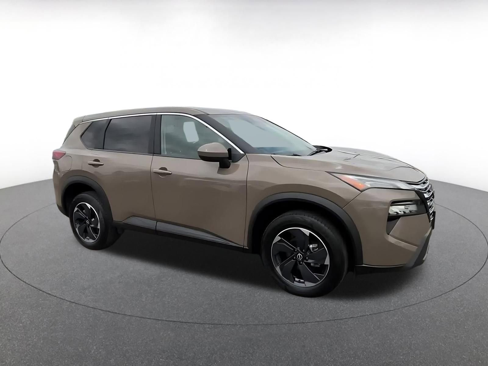Thumbnail: 2025 Nissan Rogue - 2