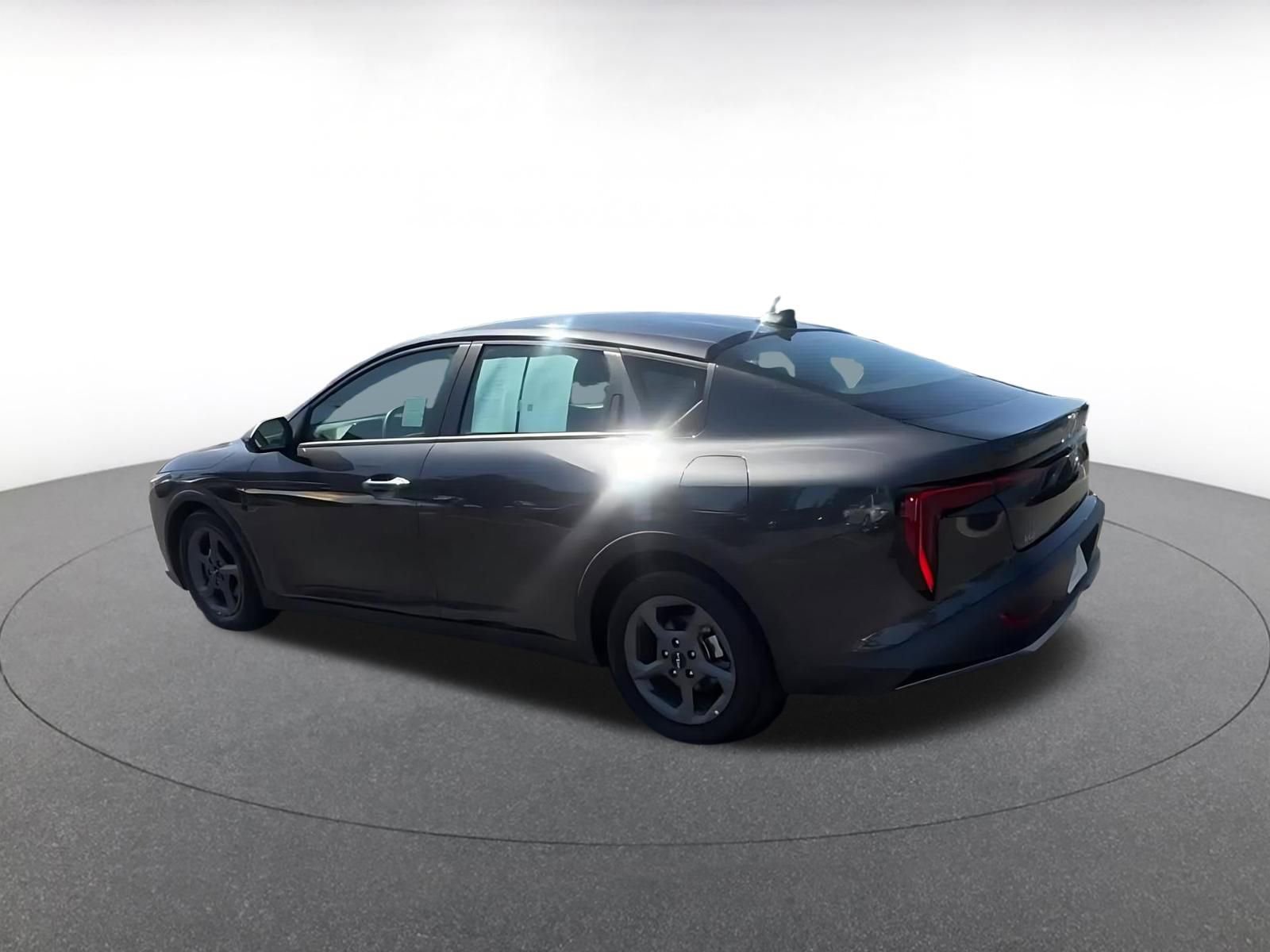 Thumbnail: 2025 Kia K4 - 10