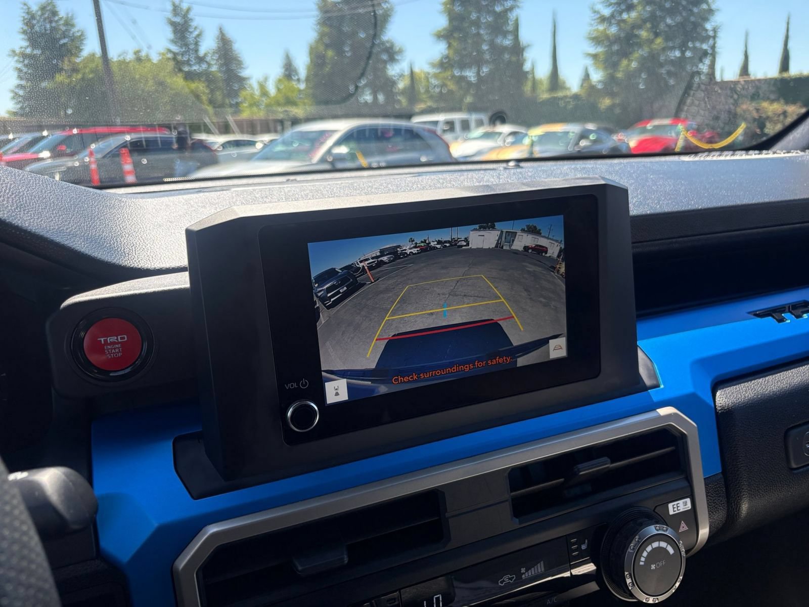 Thumbnail: 2025 Toyota Tacoma - 24