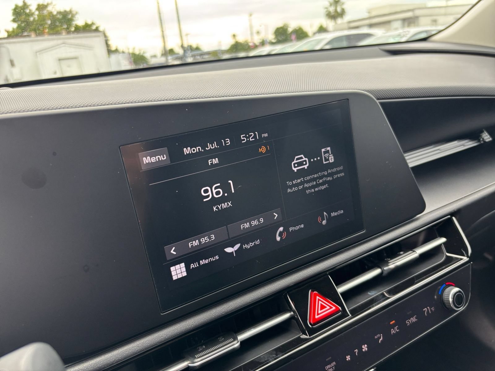 Thumbnail: 2026 Kia Niro - 20