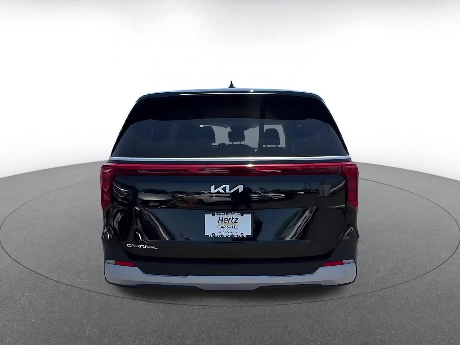 Thumbnail: 2026 Kia Carnival - 12