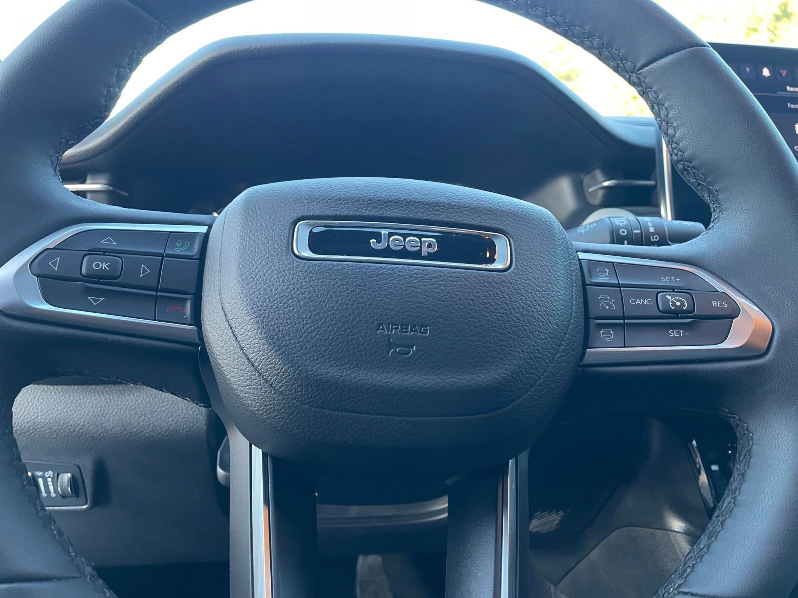 Thumbnail: 2025 Jeep Compass - 28