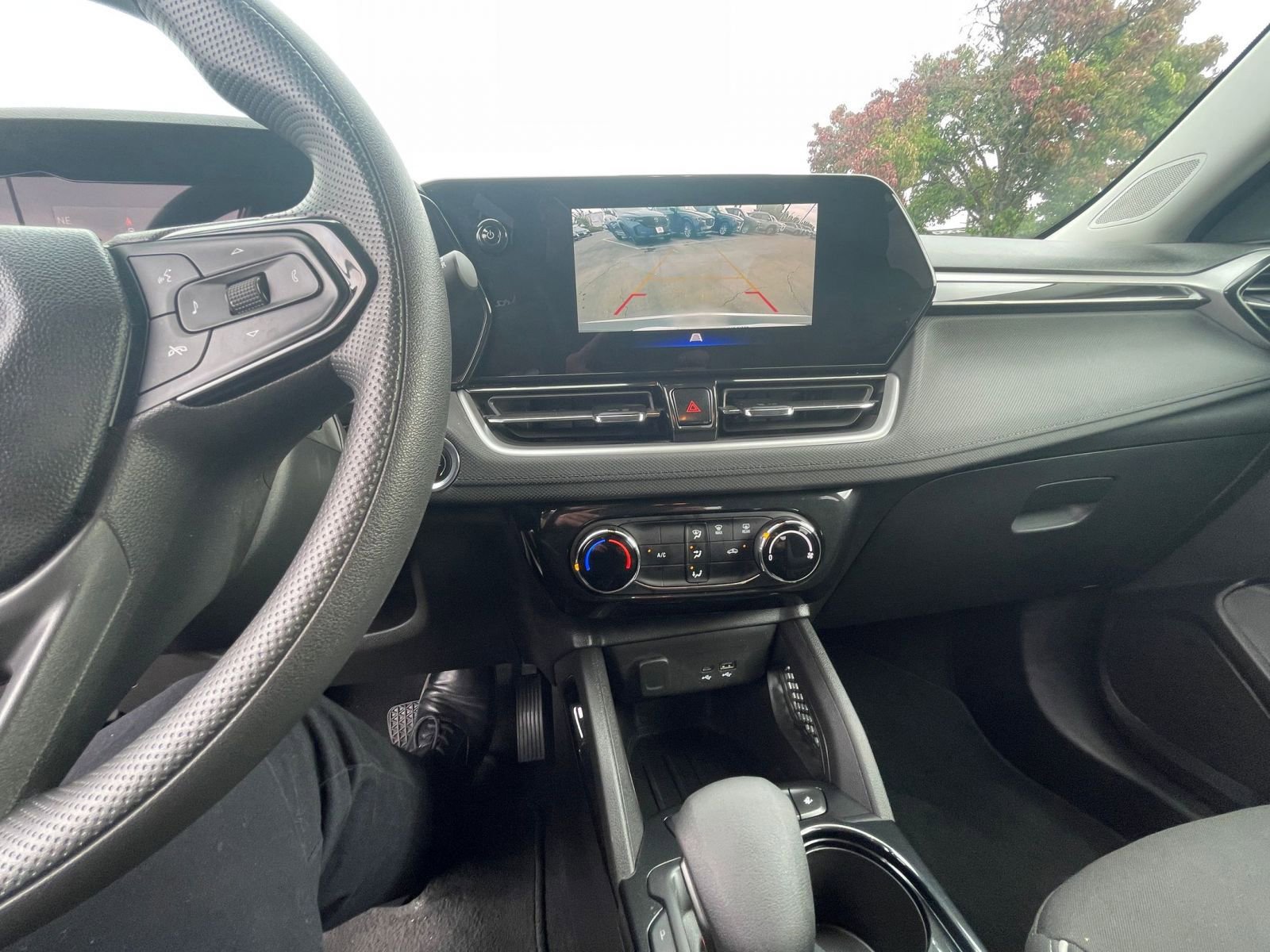 Thumbnail: 2025 Chevrolet TrailBlazer - 17