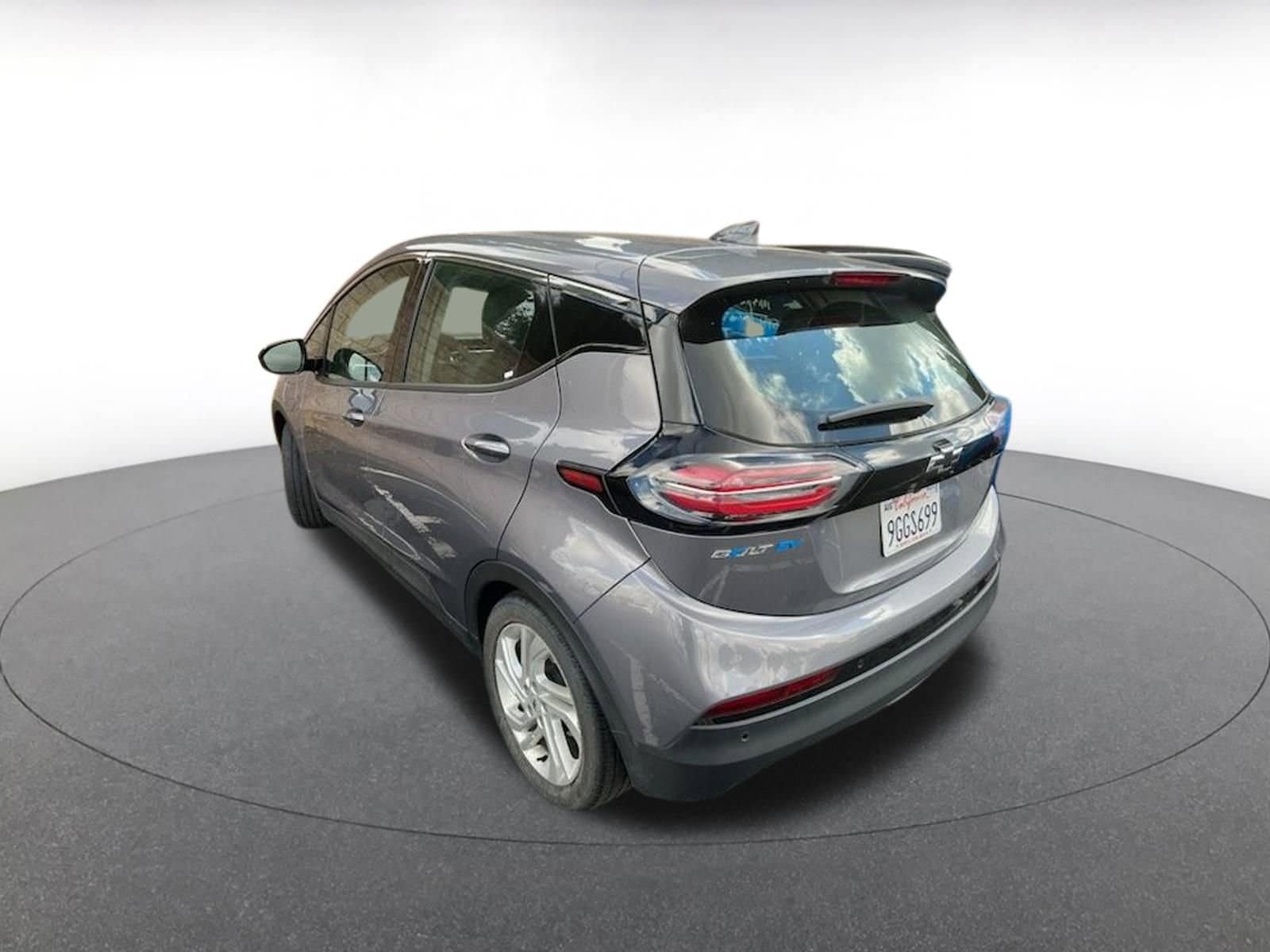 Thumbnail: 2023 Chevrolet Bolt EV - 3