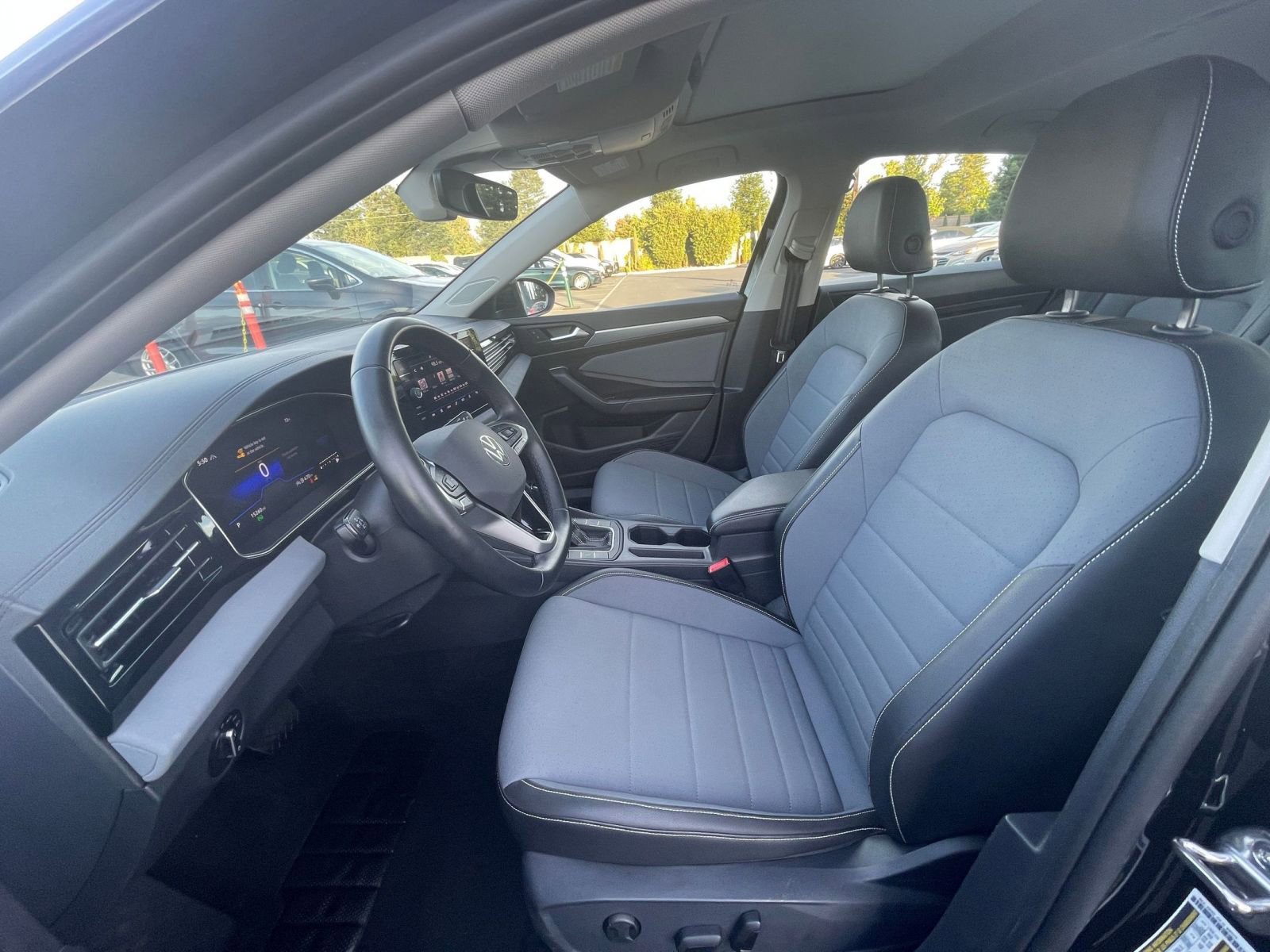 Thumbnail: 2025 Volkswagen Jetta - 25