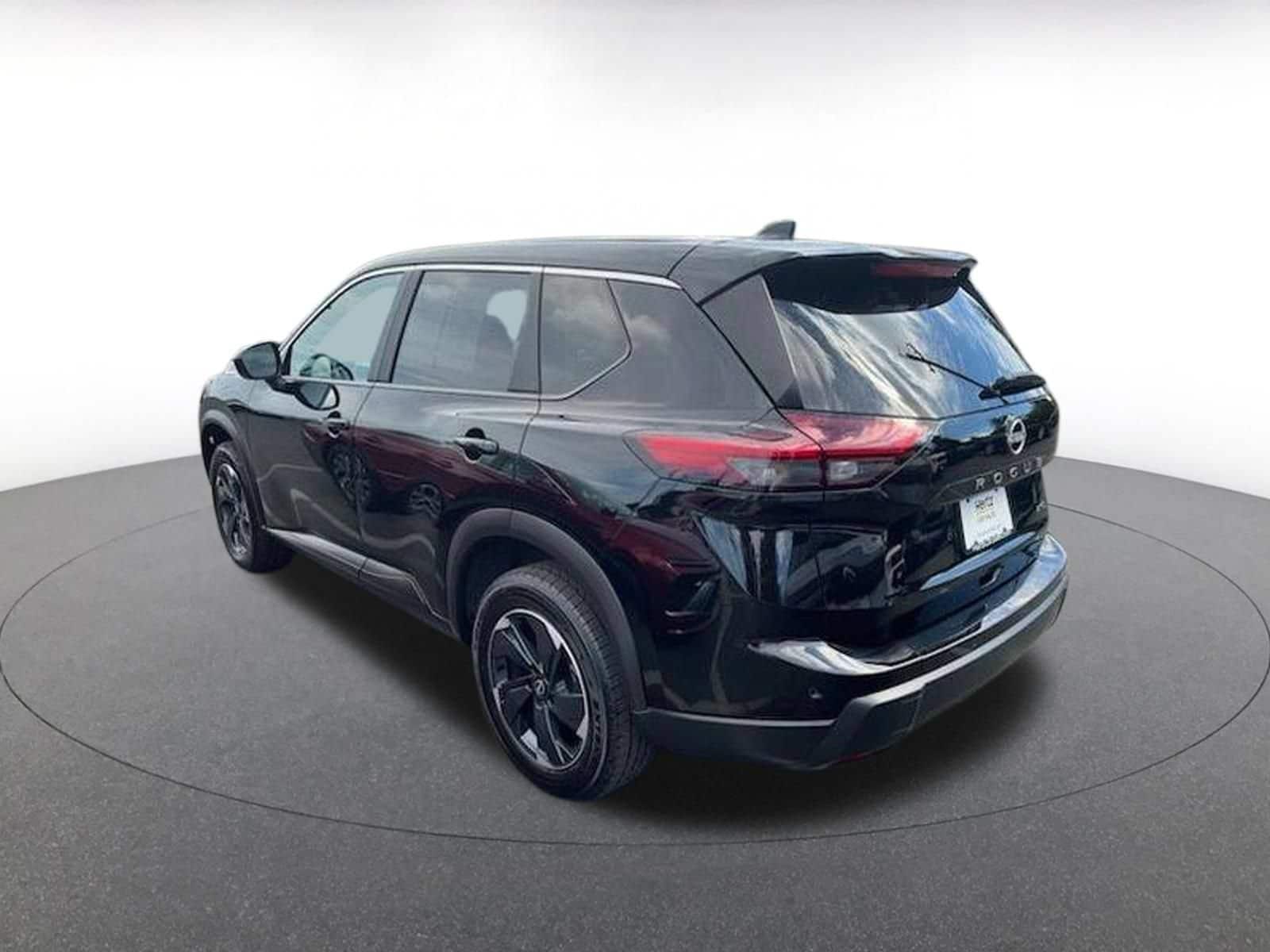 Thumbnail: 2025 Nissan Rogue - 6
