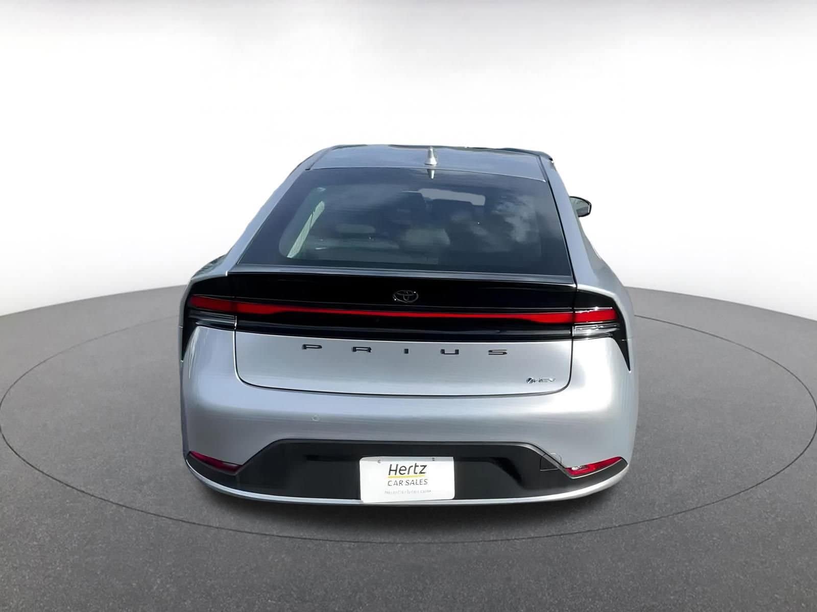 Thumbnail: 2025 Toyota Prius - 12