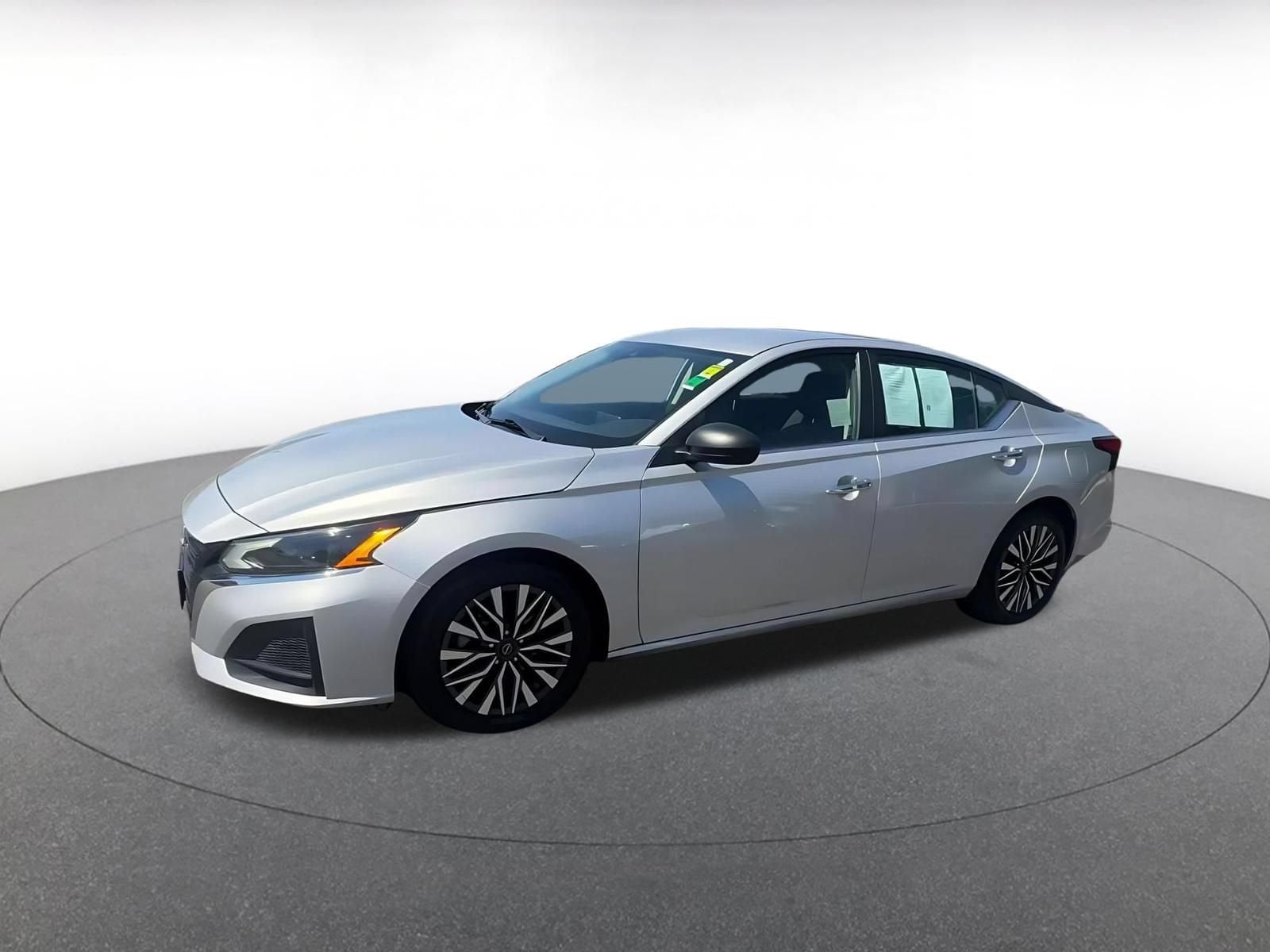 Thumbnail: 2024 Nissan Altima - 8