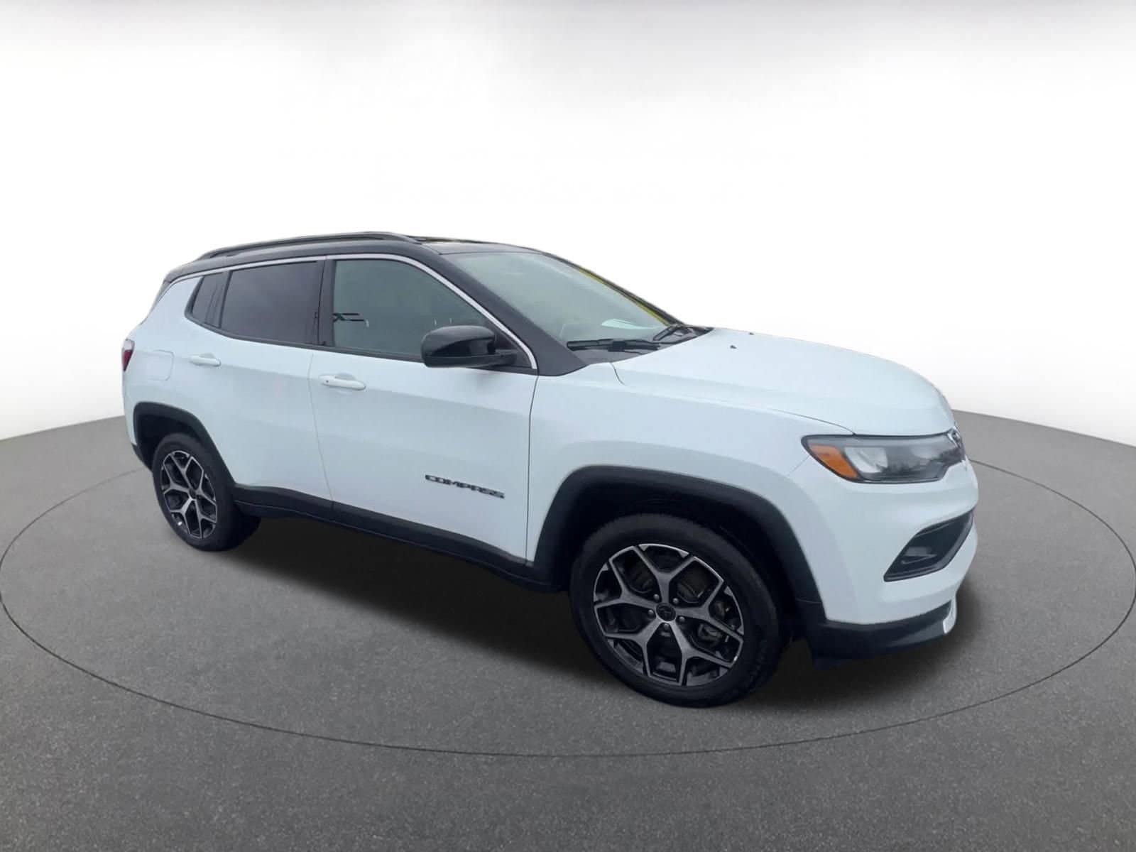 Thumbnail: 2025 Jeep Compass - 2