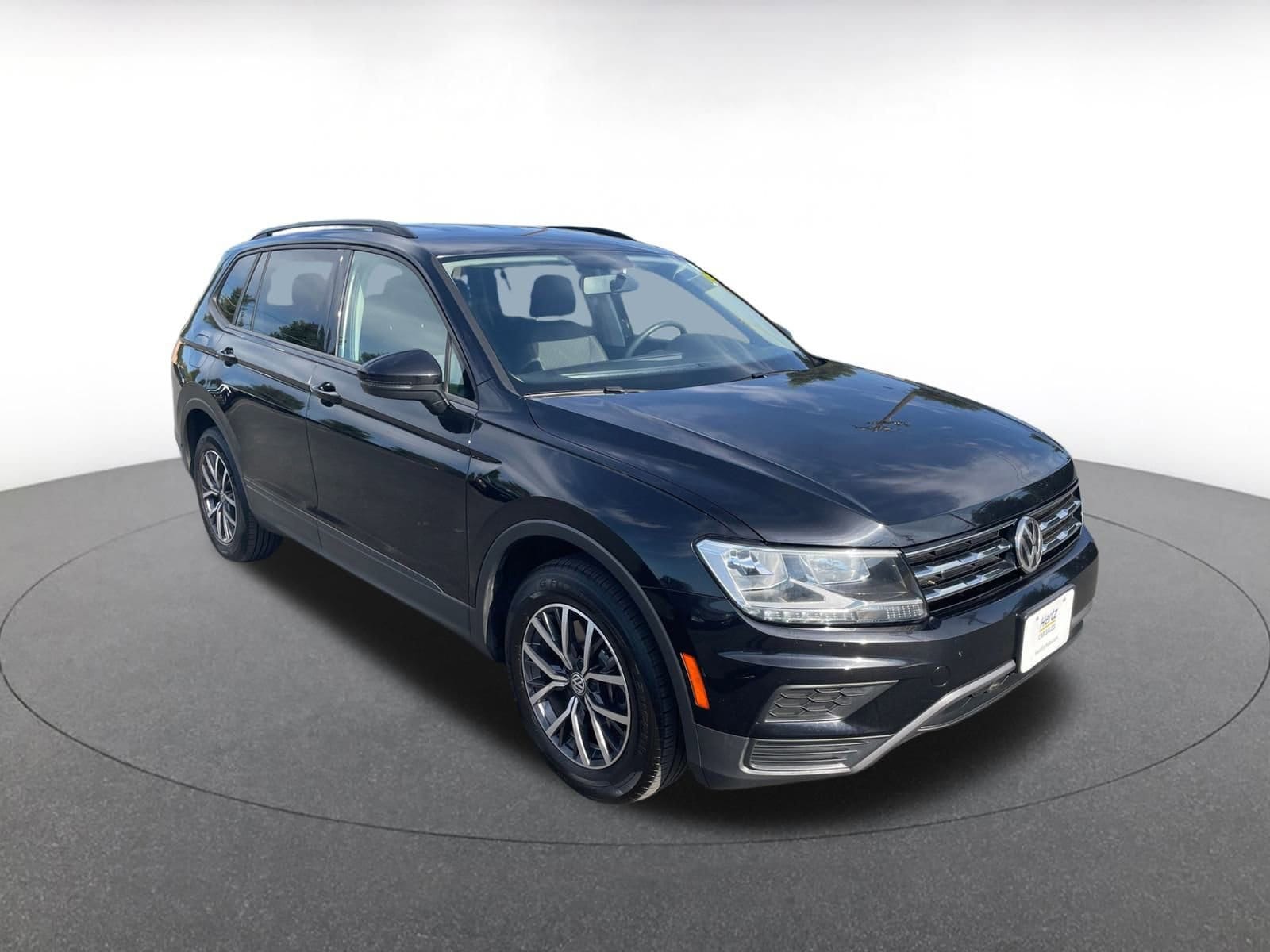Thumbnail: 2021 Volkswagen Tiguan - 1