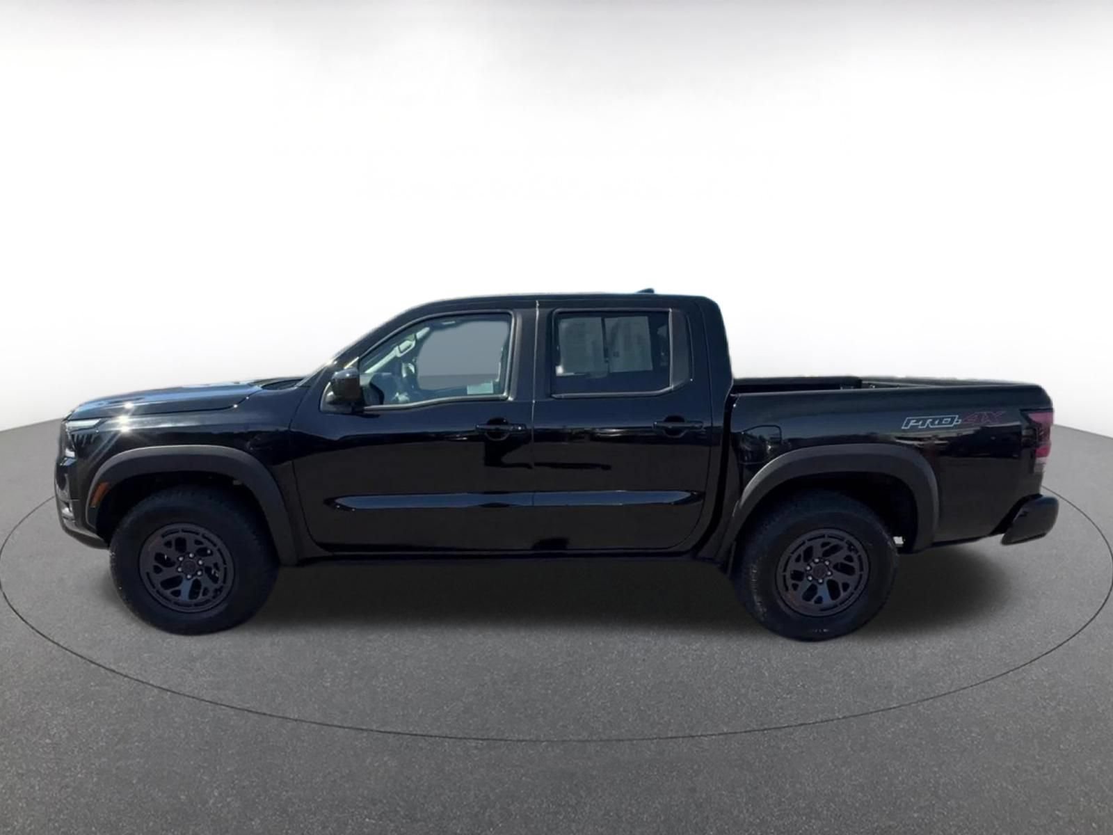 Thumbnail: 2026 Nissan Frontier - 9