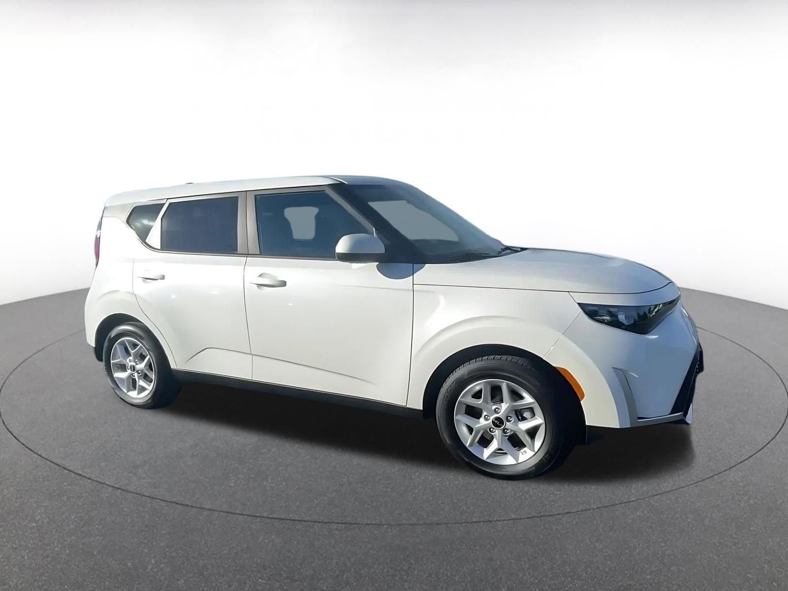 Thumbnail: 2025 Kia Soul - 2