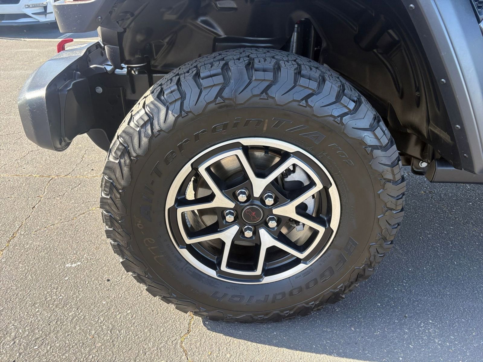 Thumbnail: 2025 Jeep Wrangler - 29