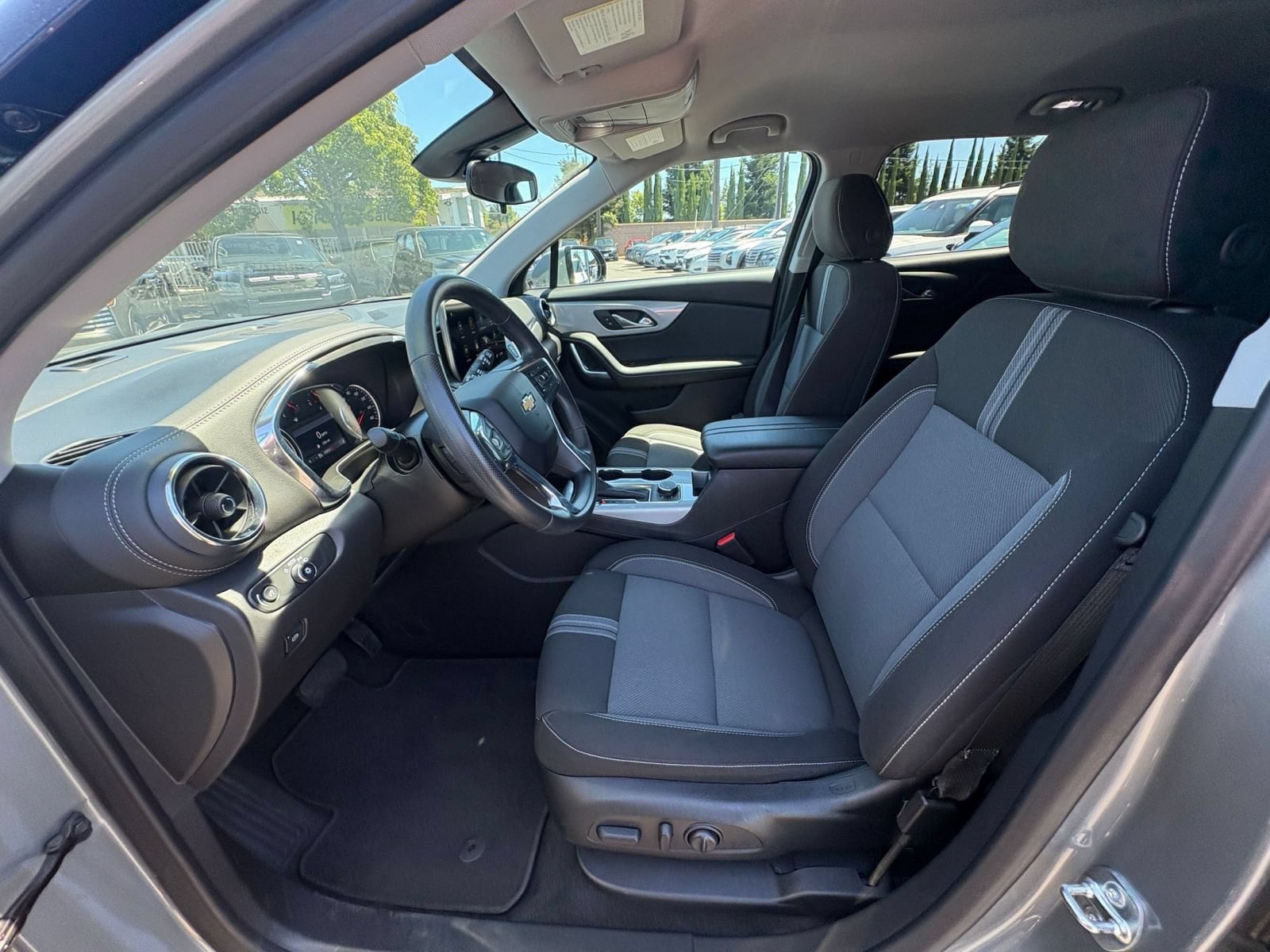 Thumbnail: 2026 Chevrolet Blazer - 24