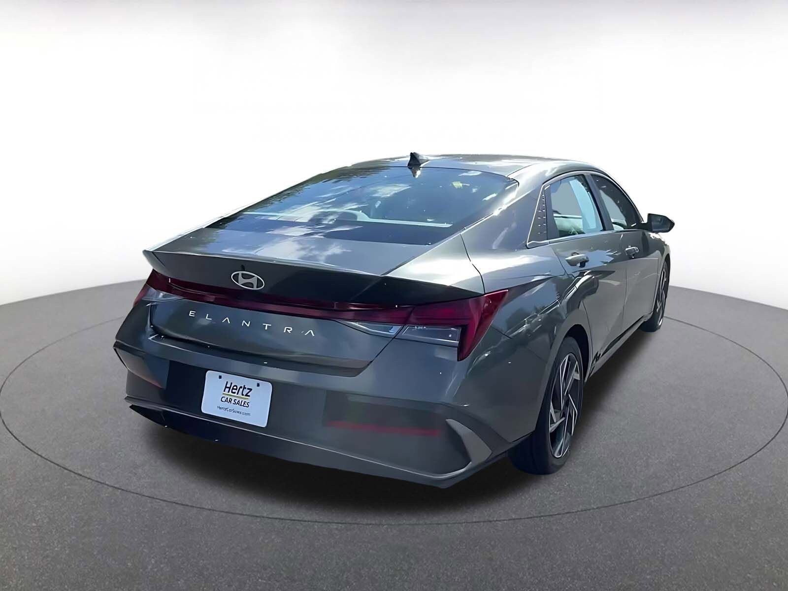Thumbnail: 2025 Hyundai Elantra - 14