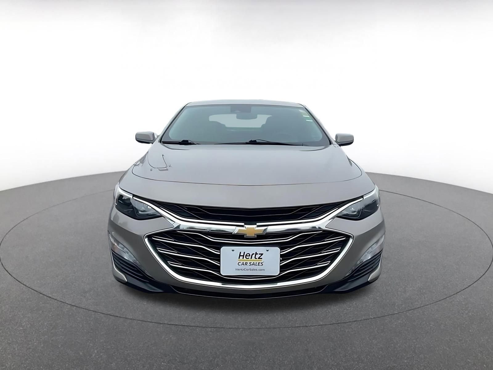 Thumbnail: 2023 Chevrolet Malibu - 4