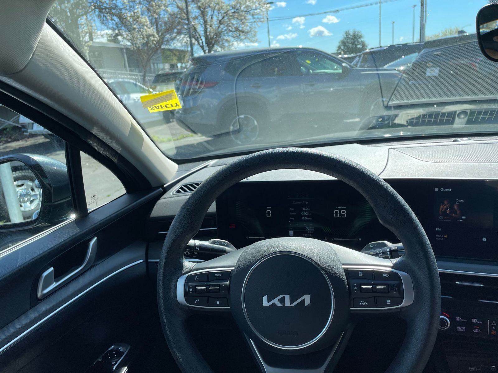 Thumbnail: 2025 Kia K5 - 29