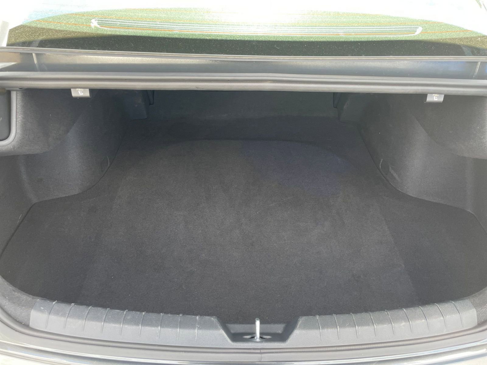 Thumbnail: 2025 Kia K5 - 25