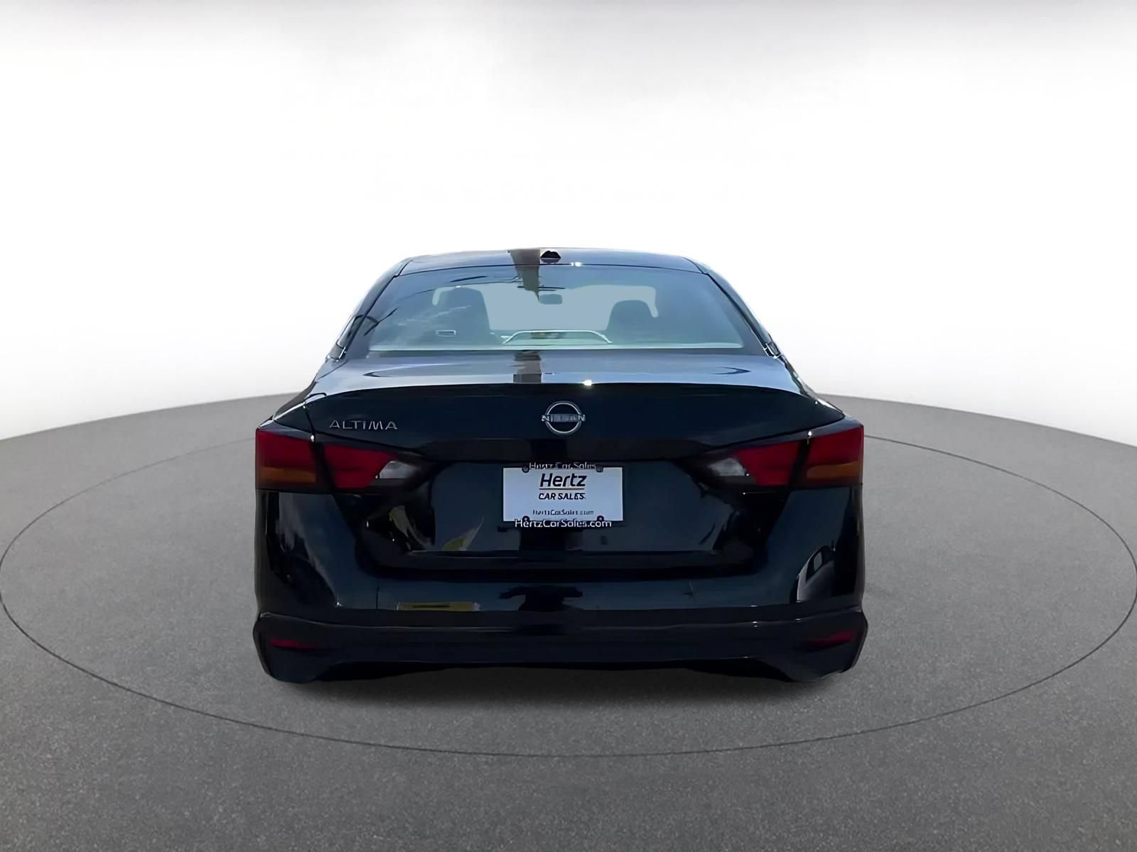 Thumbnail: 2025 Nissan Altima - 12