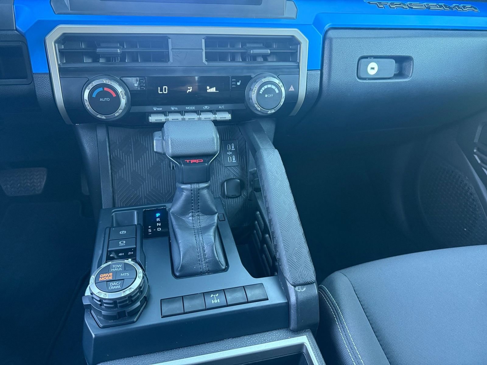 Thumbnail: 2025 Toyota Tacoma - 18