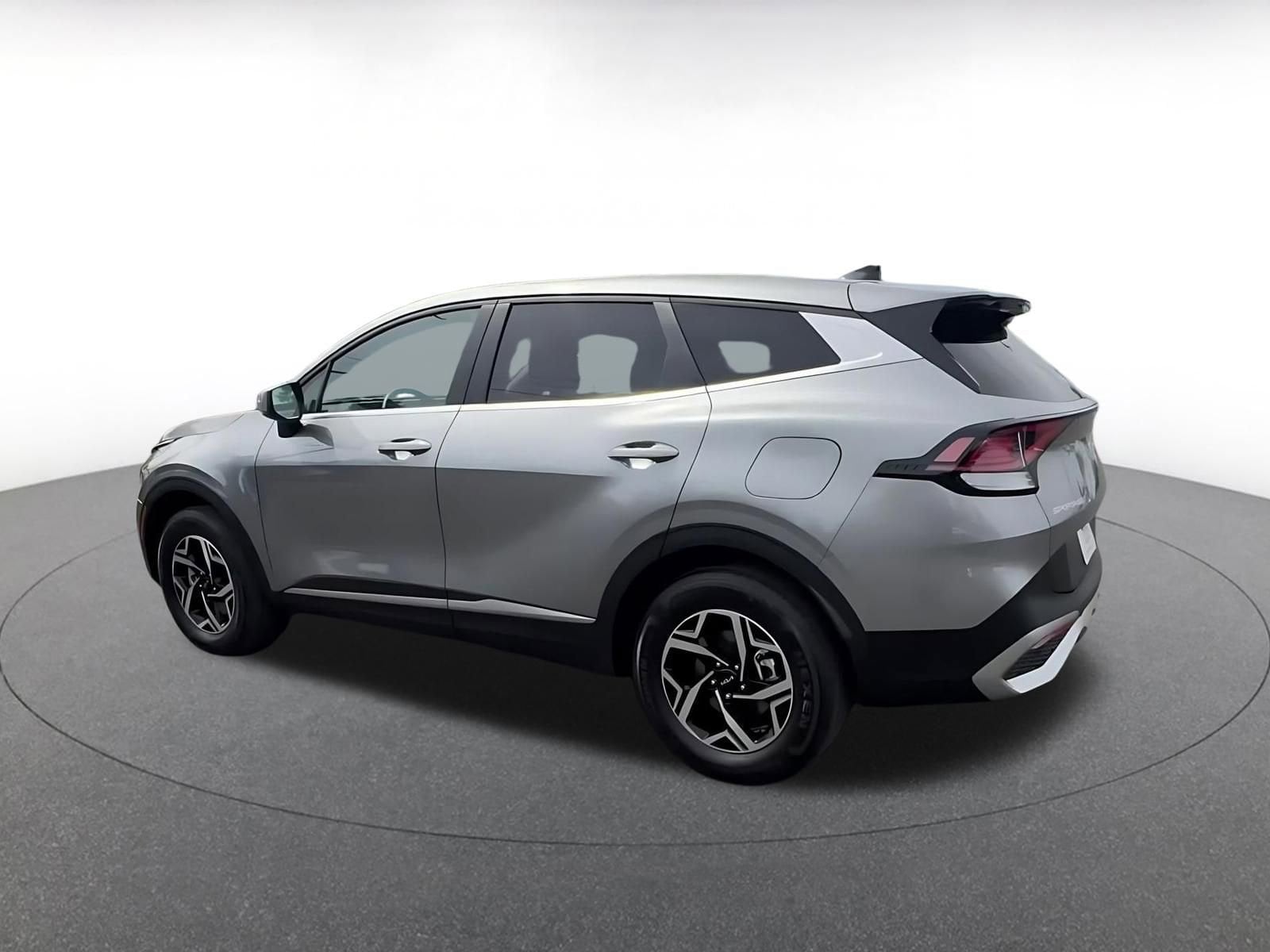 Thumbnail: 2025 Kia Sportage - 10