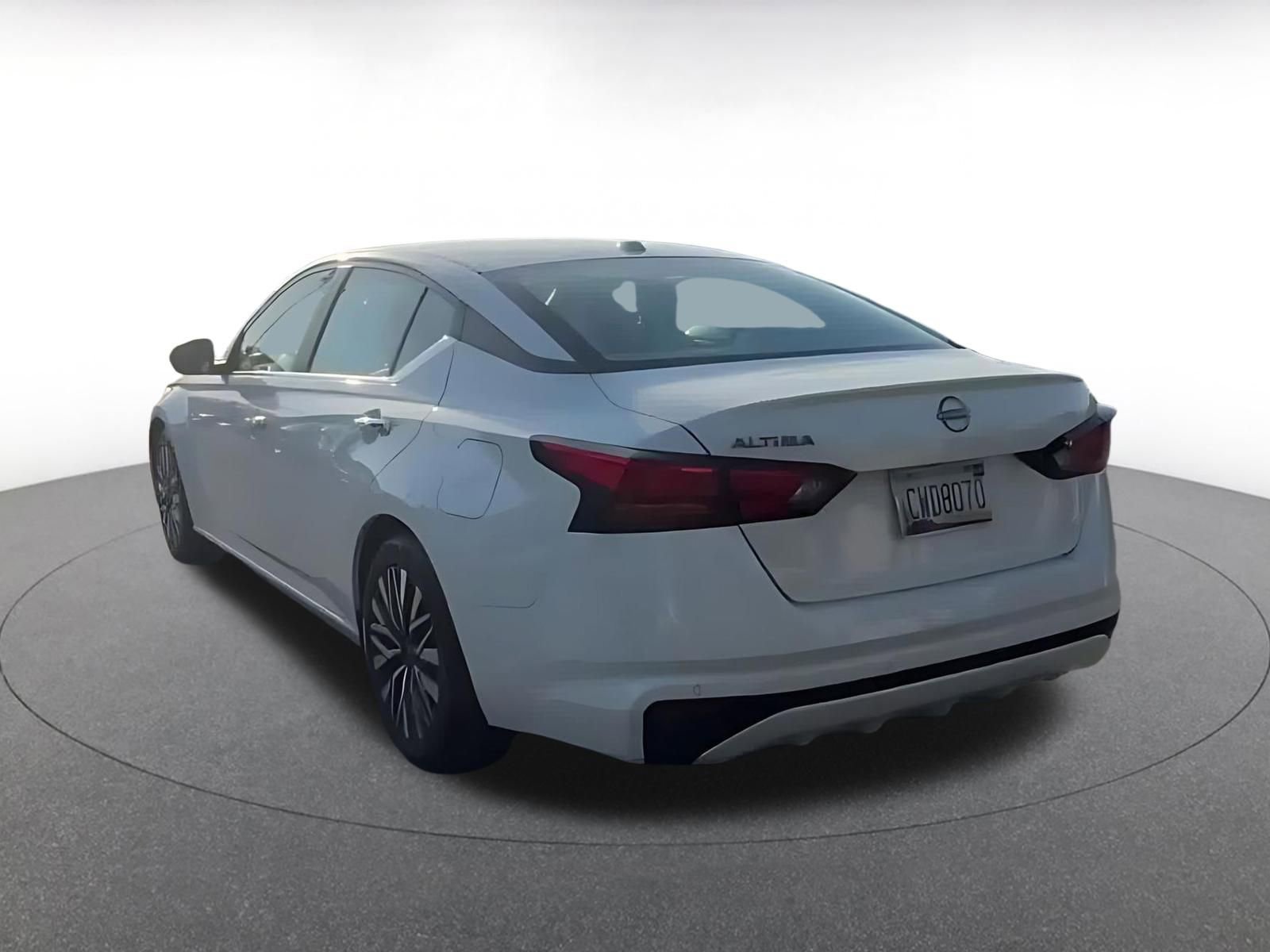 Thumbnail: 2025 Nissan Altima - 11