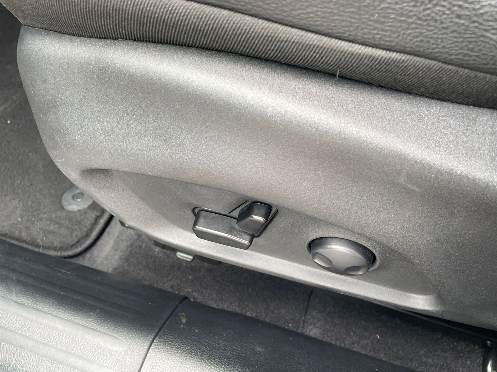 Thumbnail: 2025 Jeep Compass - 23