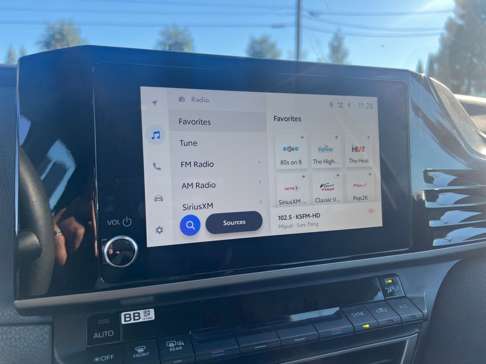 Thumbnail: 2025 Toyota Camry - 21