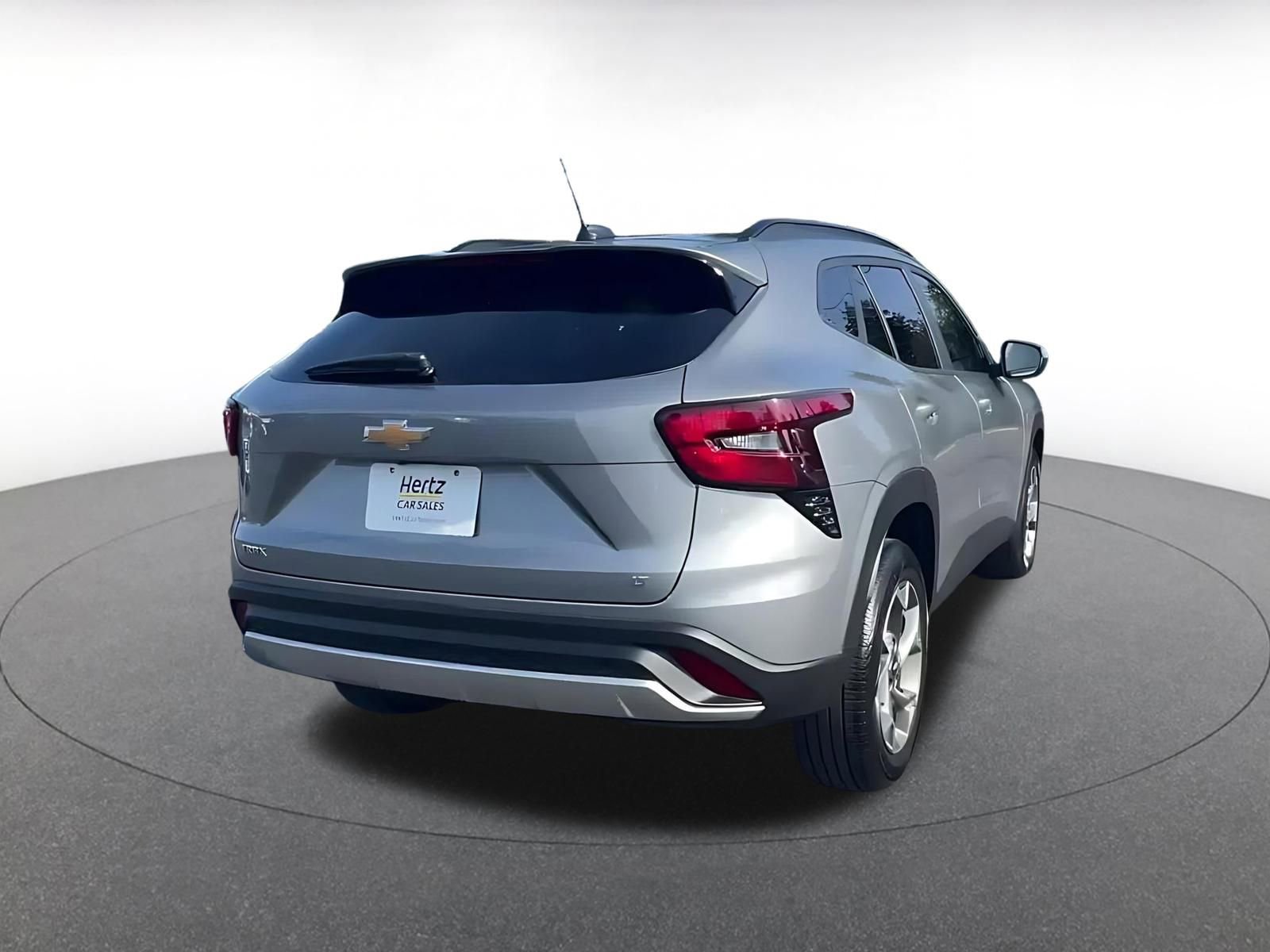 Thumbnail: 2025 Chevrolet Trax - 14