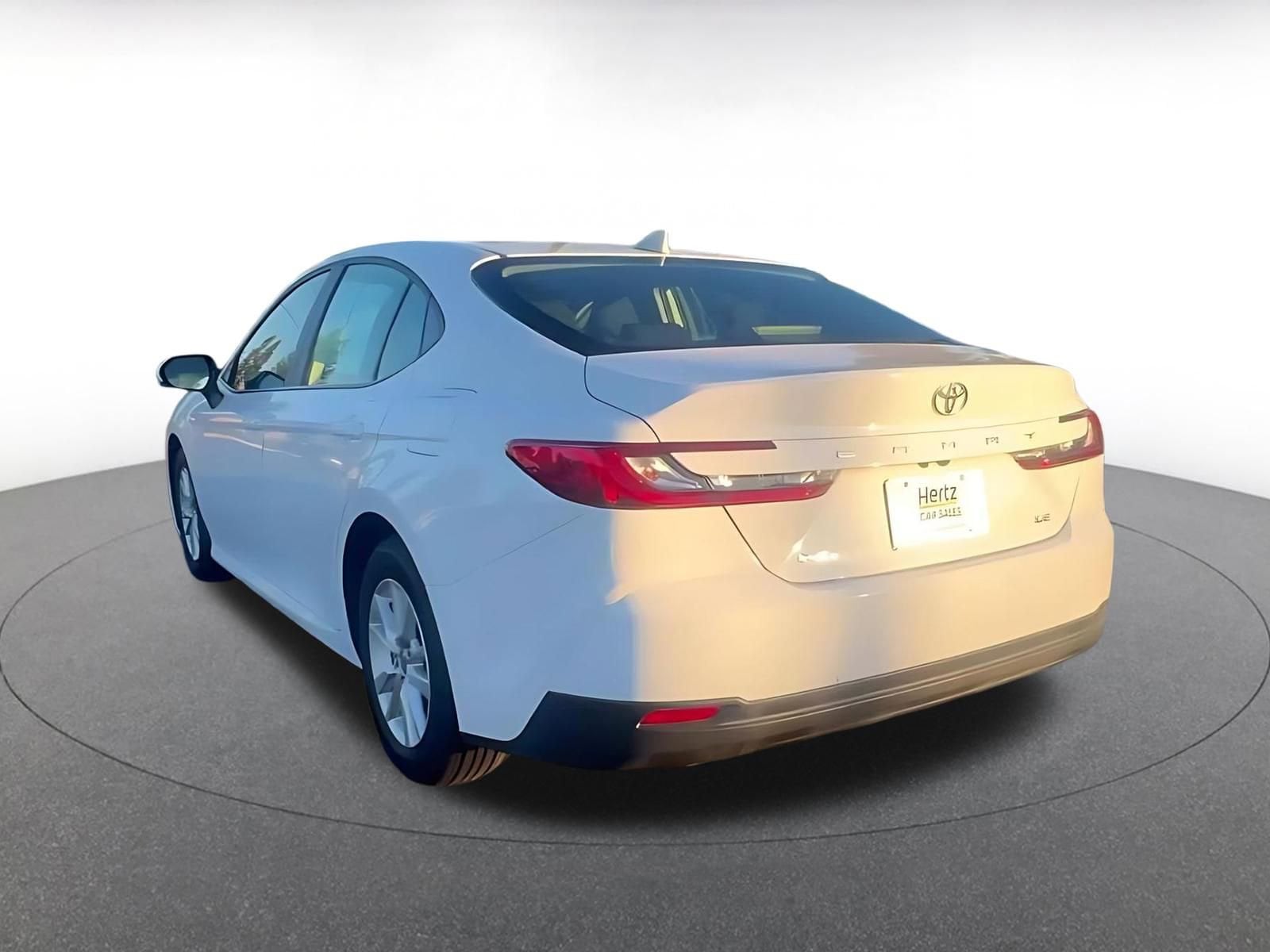 Thumbnail: 2025 Toyota Camry - 11