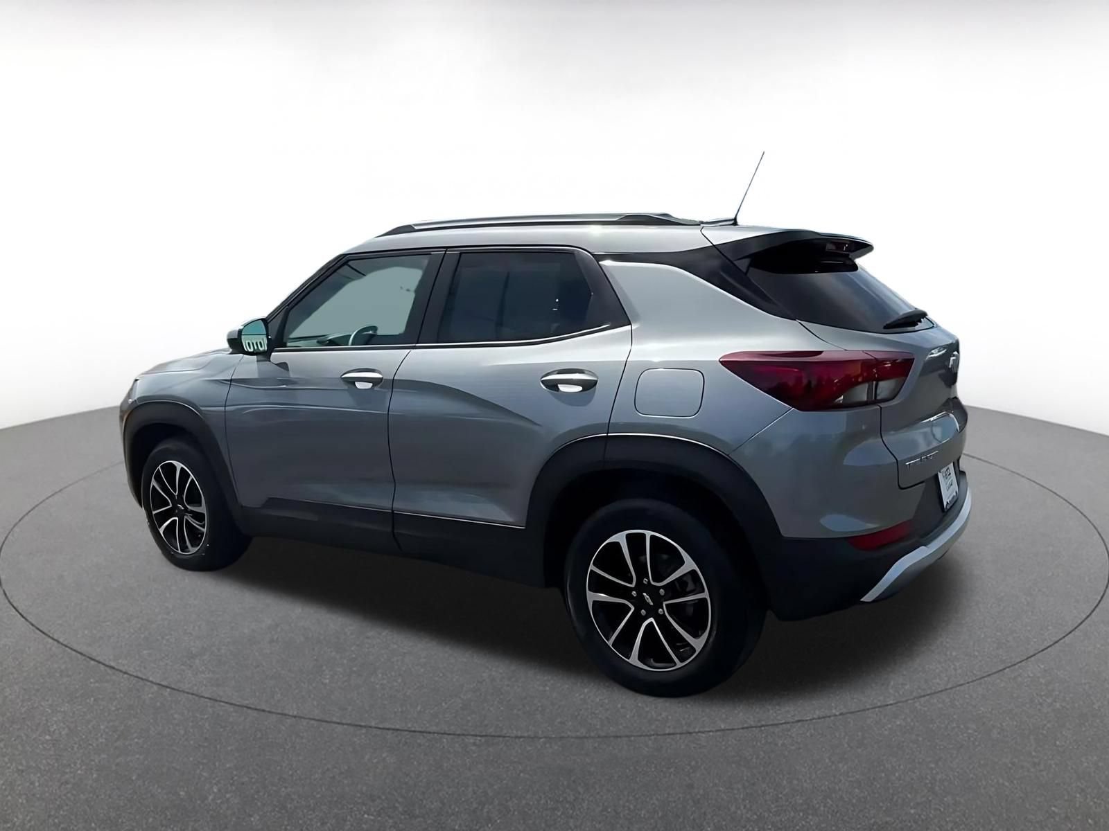 Thumbnail: 2025 Chevrolet TrailBlazer - 8